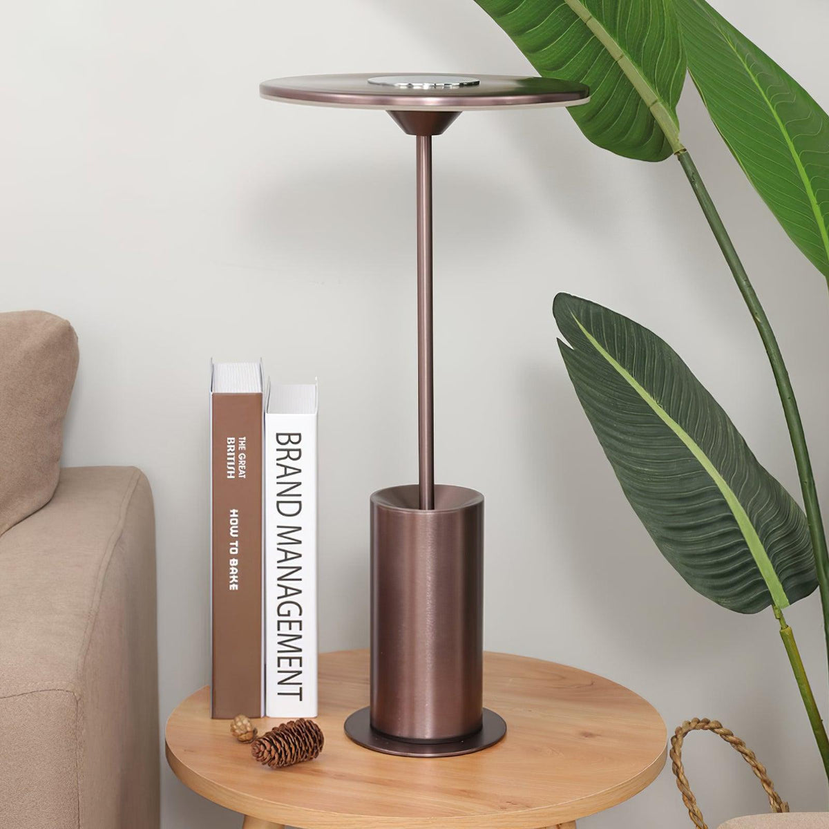 Feralielle Steel Minimalistische Tischleuchte