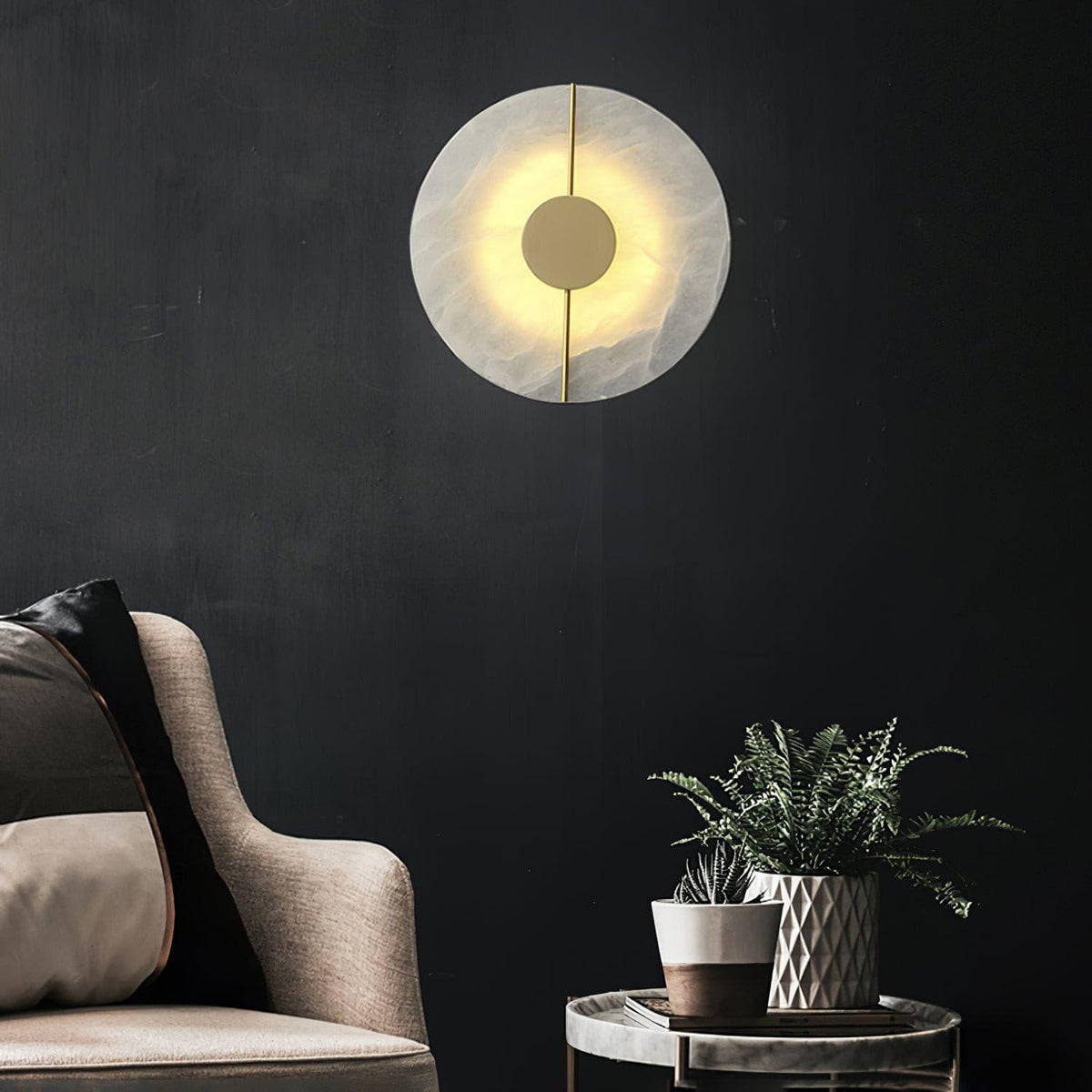 Citheira Minimalistische Alabaster-Wandleuchte