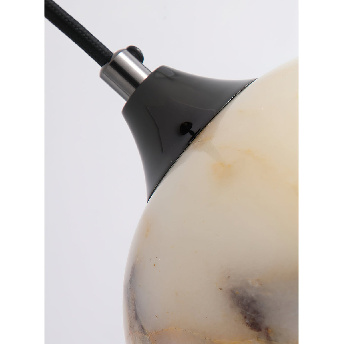 Tavon zeitgenössische minimalistische Pendelleuchte aus Marmor
