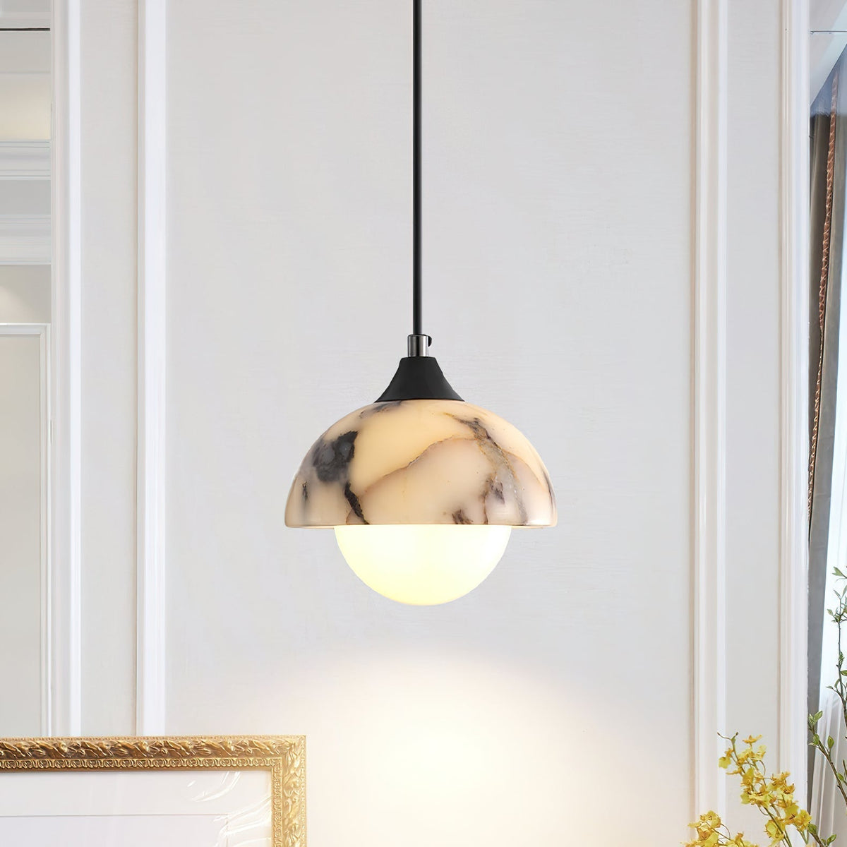 Tavon zeitgenössische minimalistische Pendelleuchte aus Marmor