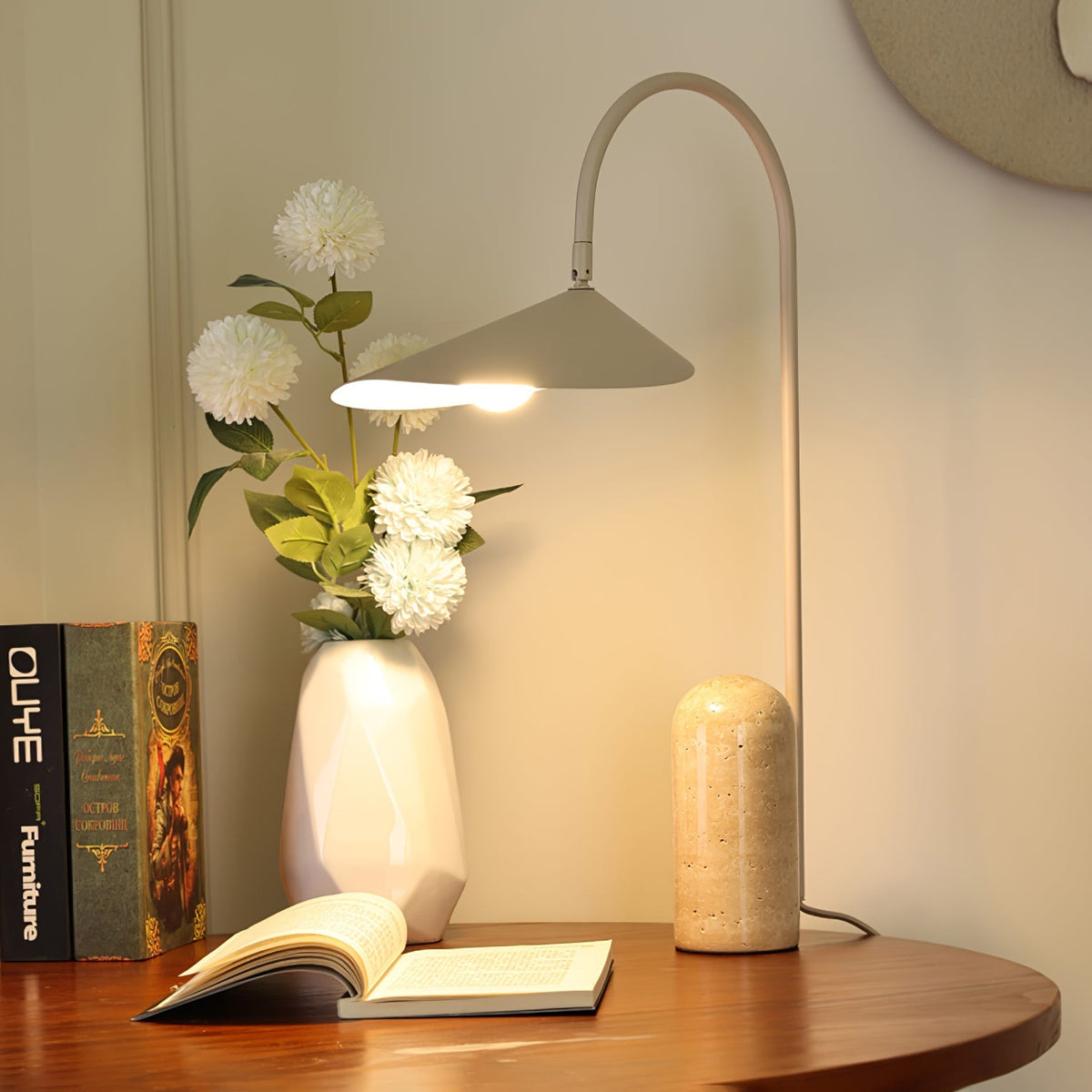 Selva Arc Leaf Tischlampe