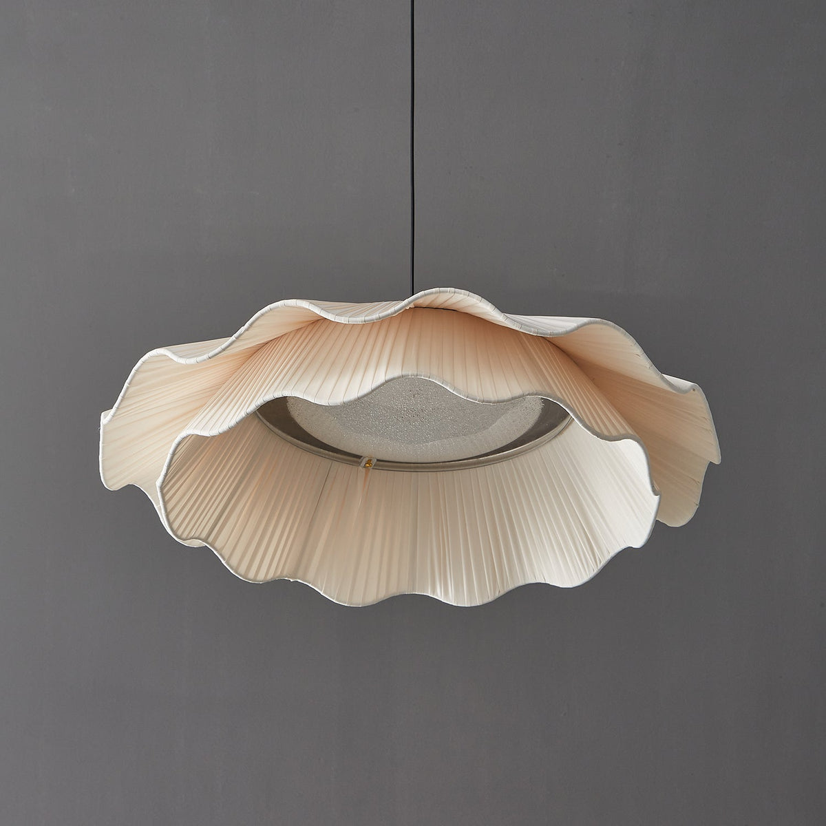 Ellorel Elegance Wave Messing-Stoff Pendelleuchte
