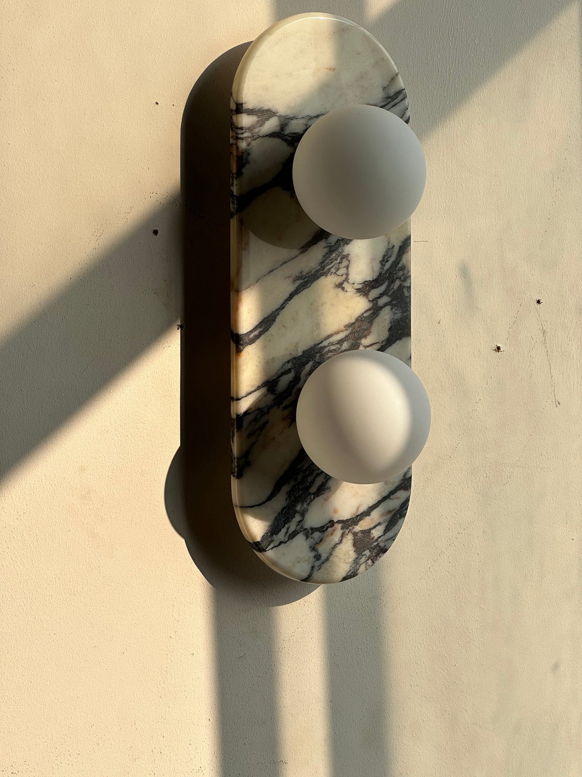 Alvuvyo Elegance Moderne Marmor-Wandleuchte