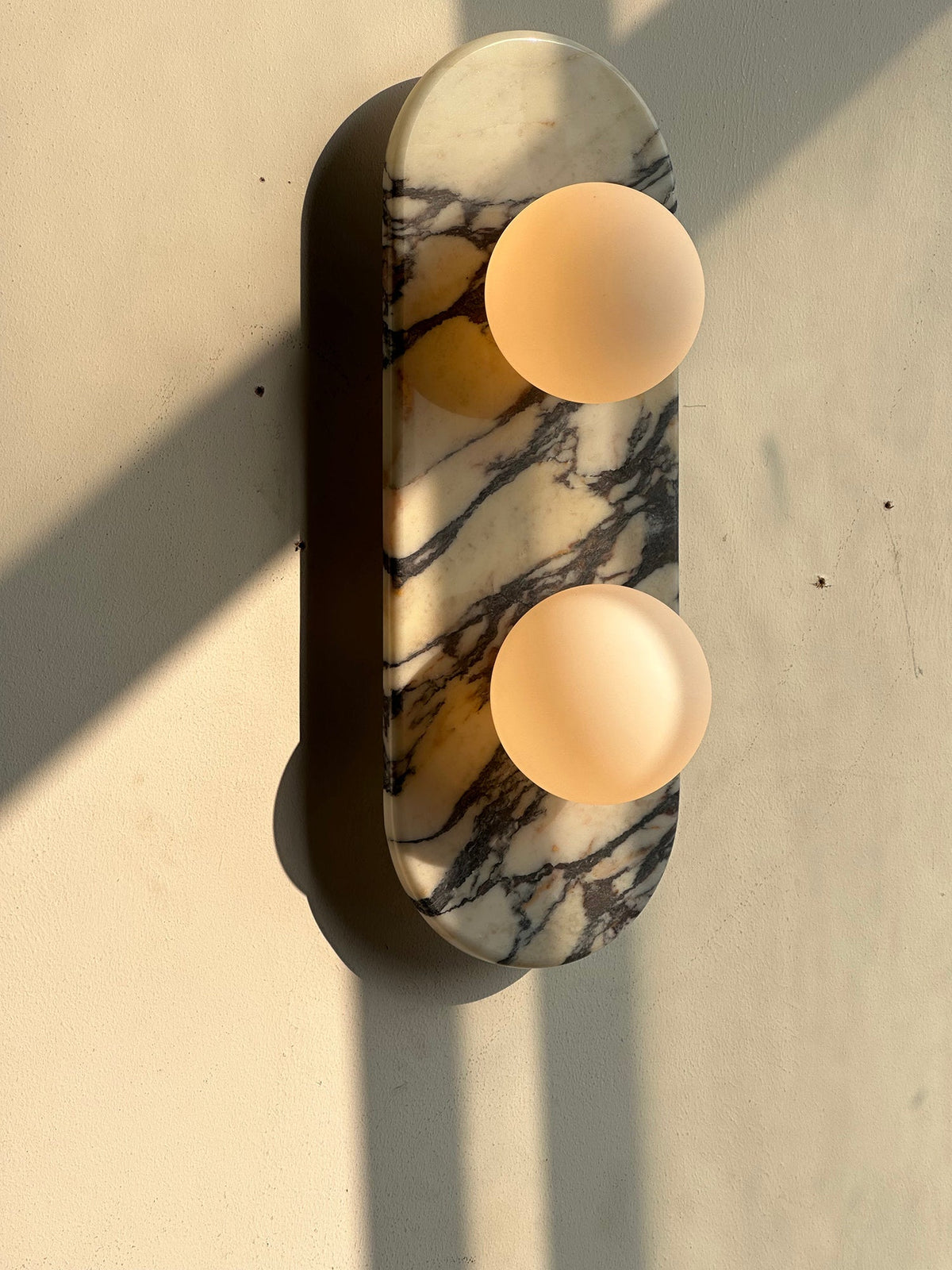 Alvuvyo Elegance Moderne Marmor-Wandleuchte