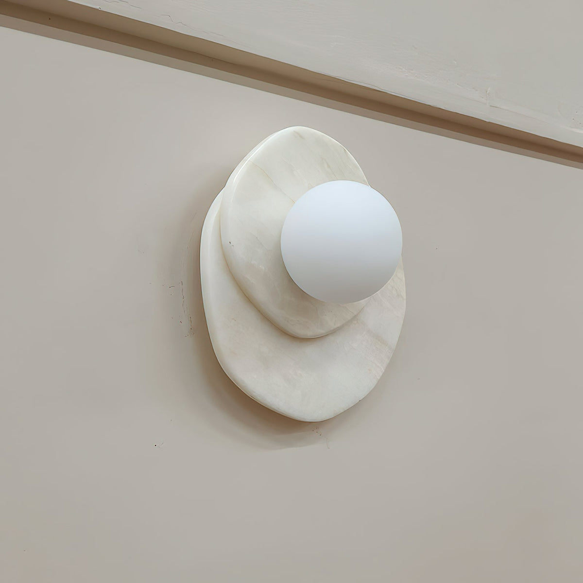 Alorarae Organic Alabaster Wandleuchte
