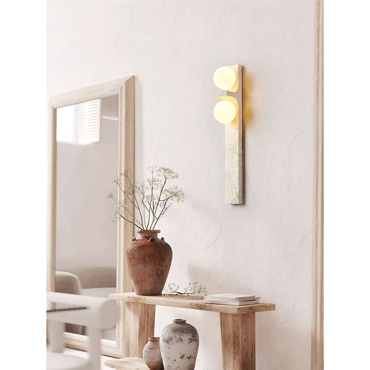 Eirikuvys zeitgenössische minimalistische Wandleuchte aus Travertin
