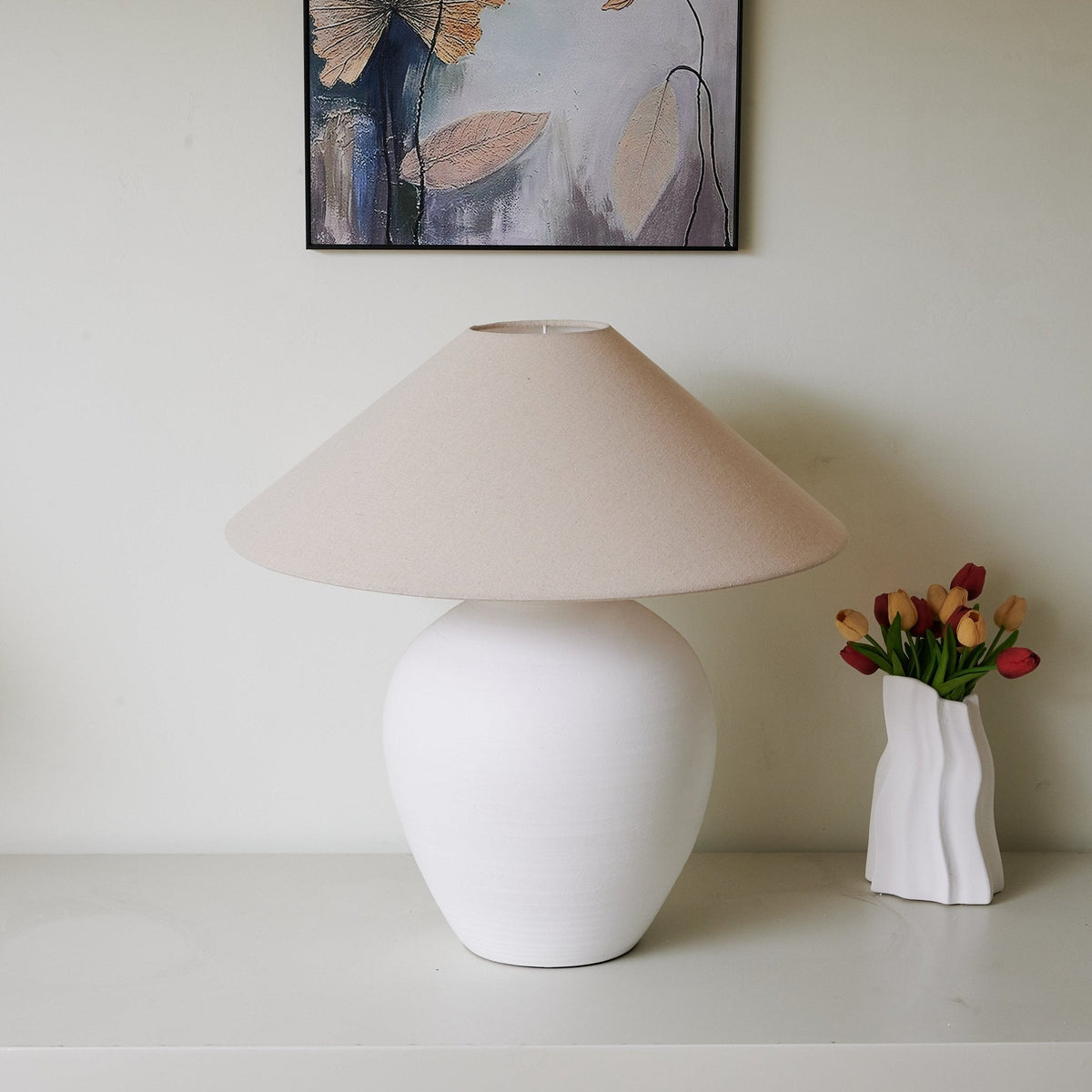 Natalie Minimalistische Tischleuchte aus Keramik