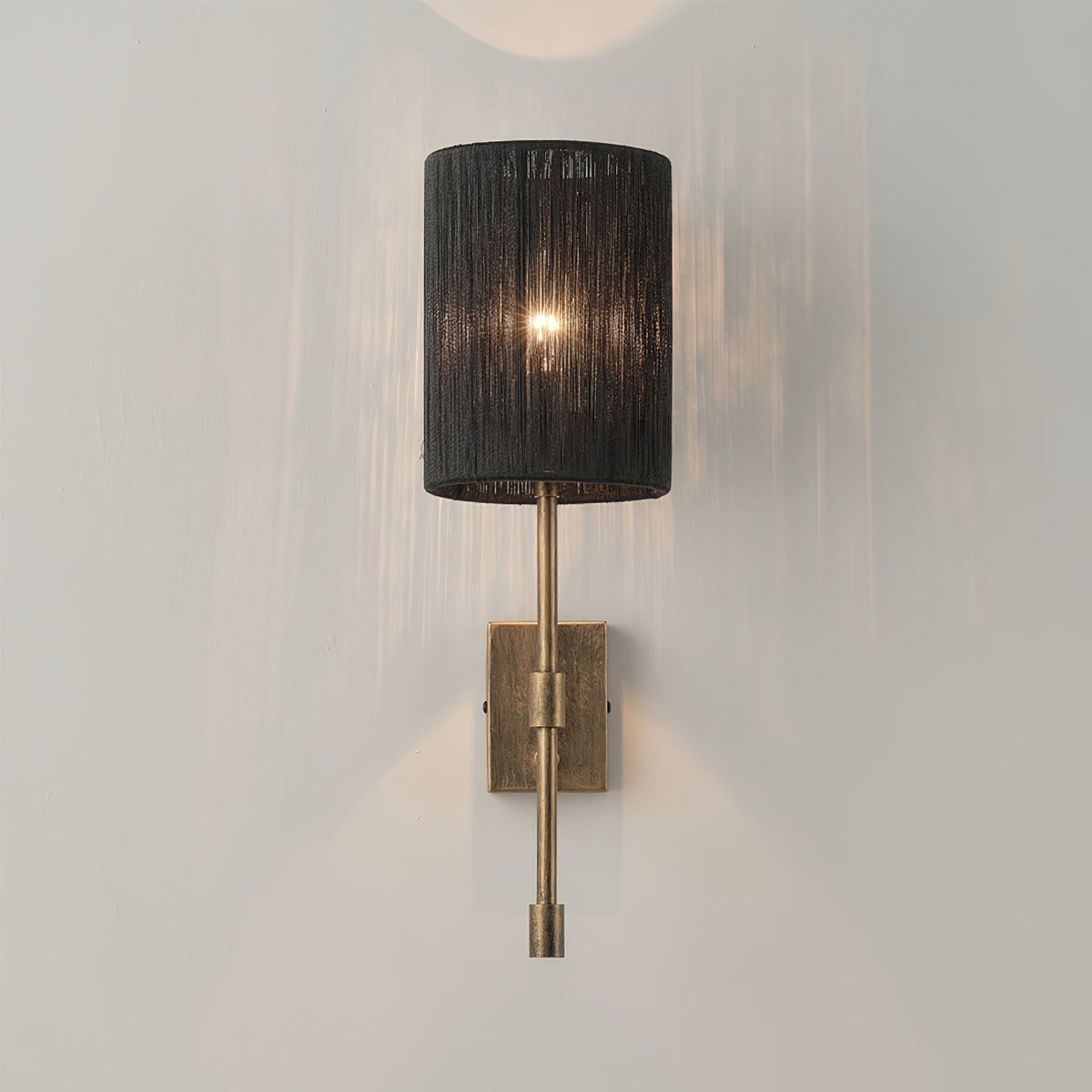 Eirikuvyo moderne minimalistische Metall-Stoff-Wandleuchte