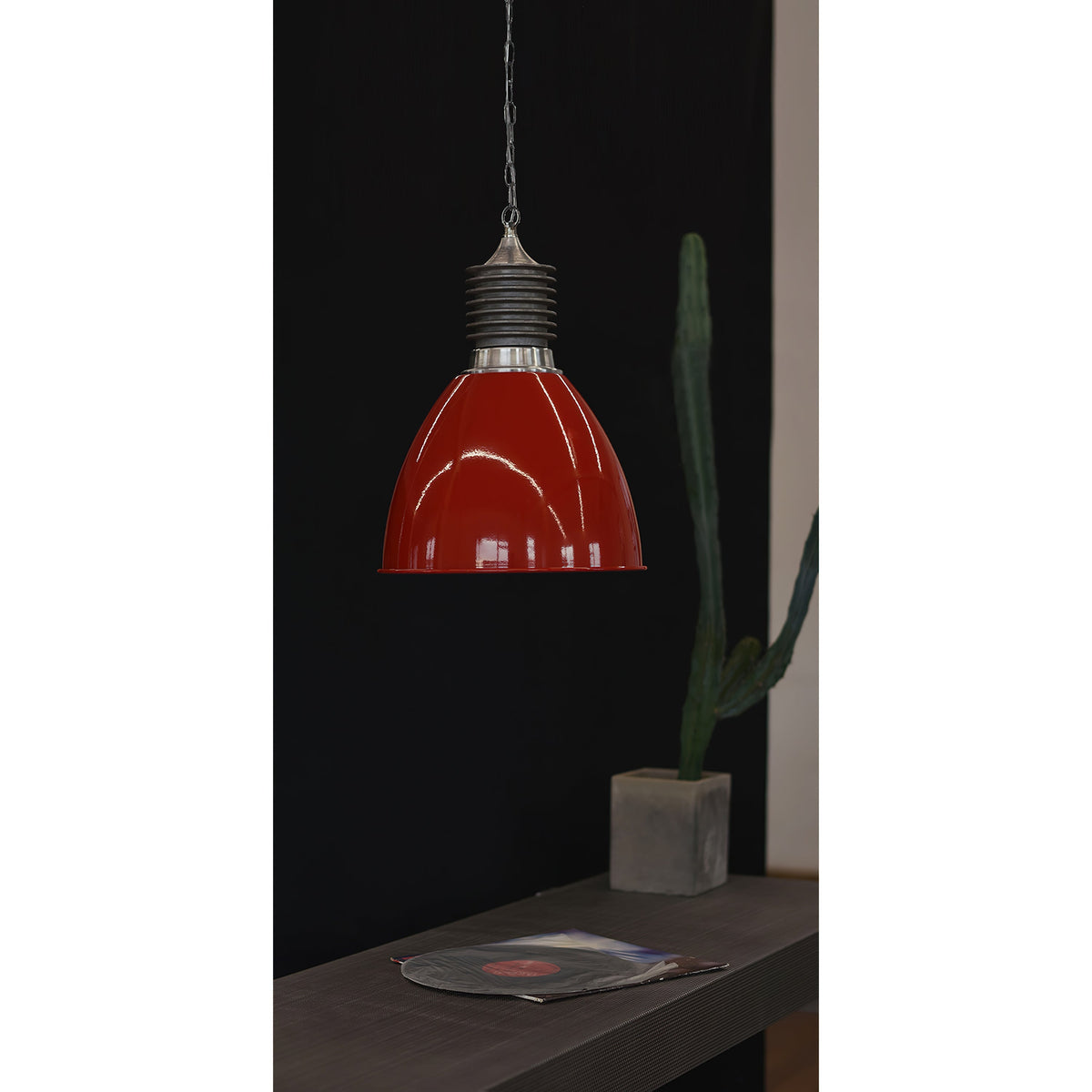 Kvennuvys moderne minimalistische Metall-Pendelleuchte