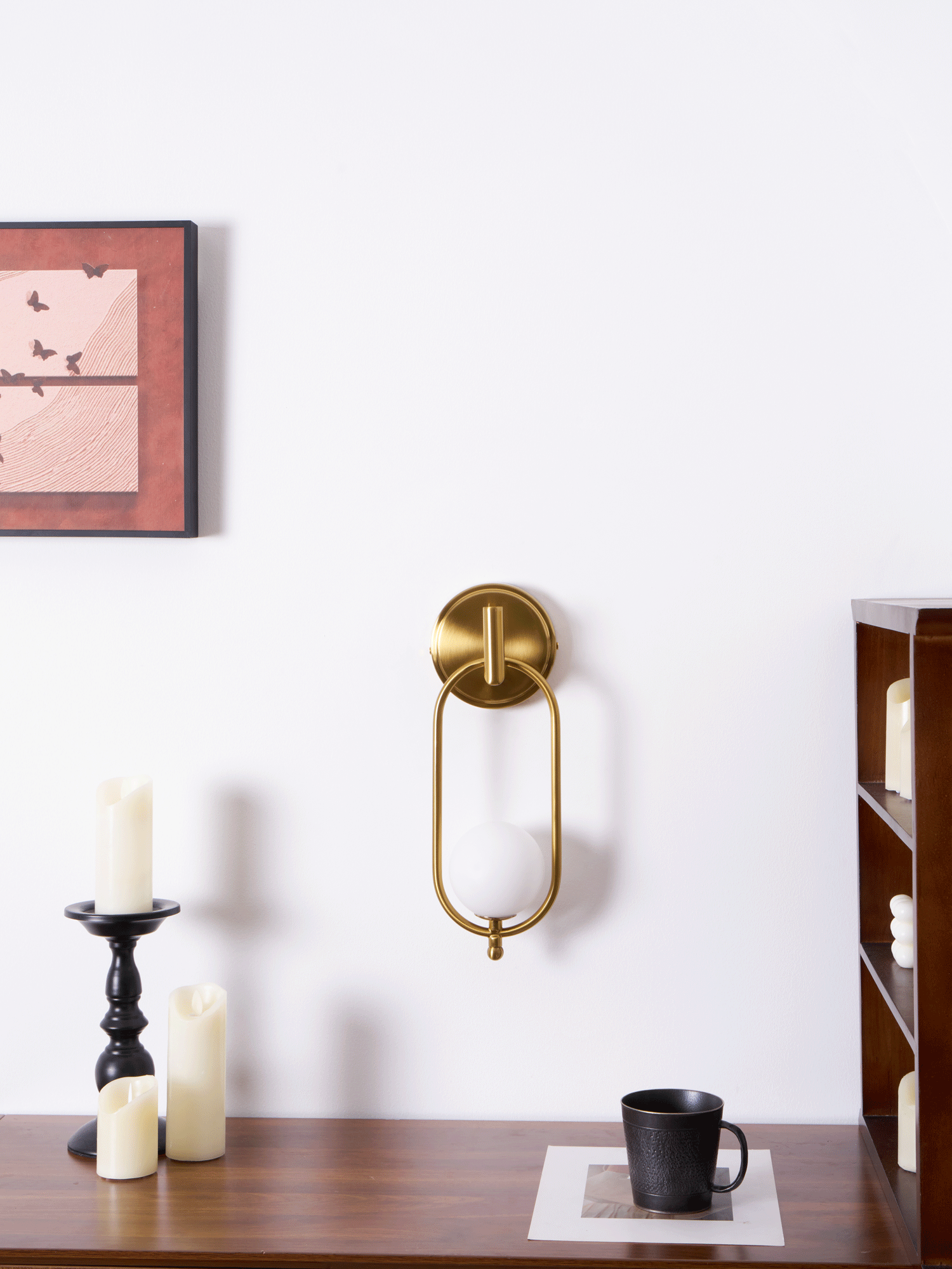 Cumirisra zeitgenössische minimalistische Messing-Glas-Wandleuchte