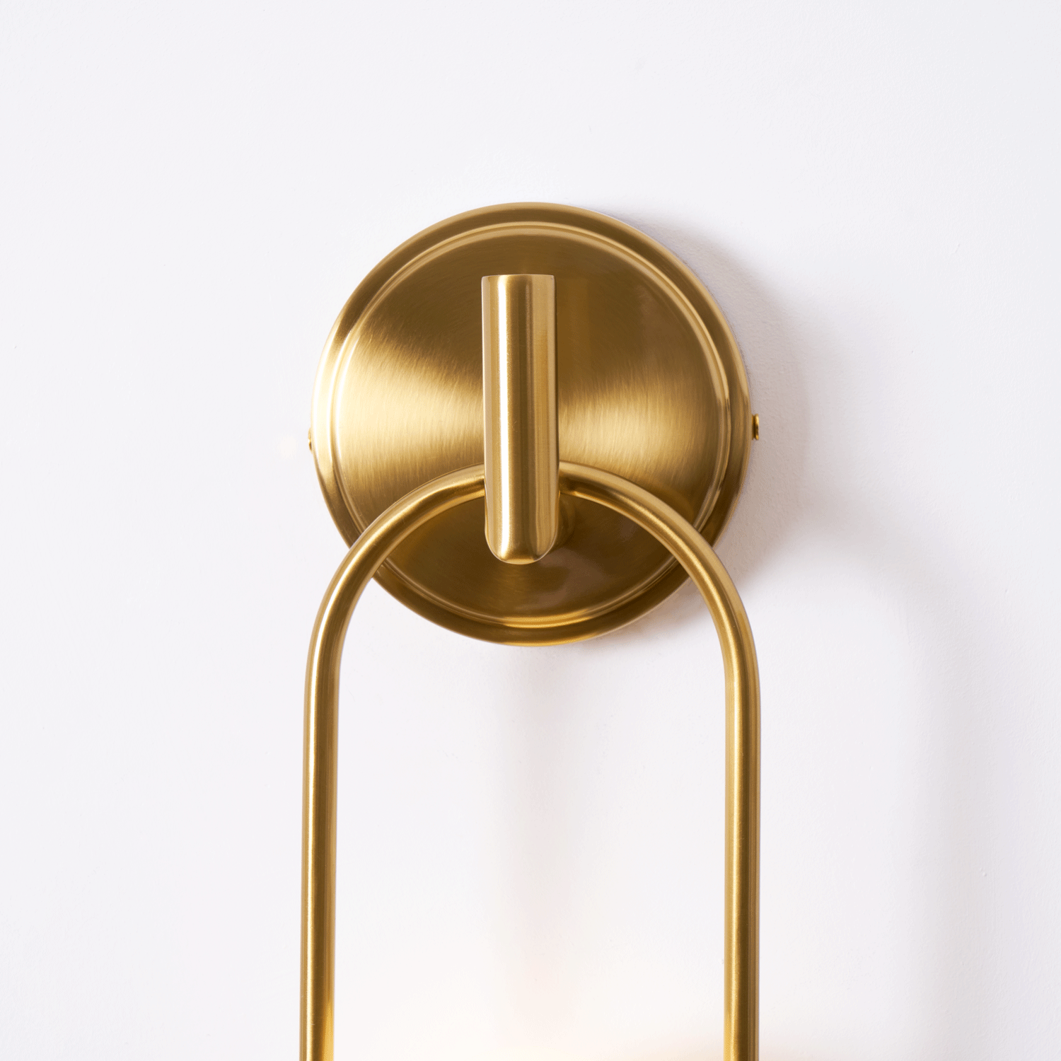 Cumirisra zeitgenössische minimalistische Messing-Glas-Wandleuchte