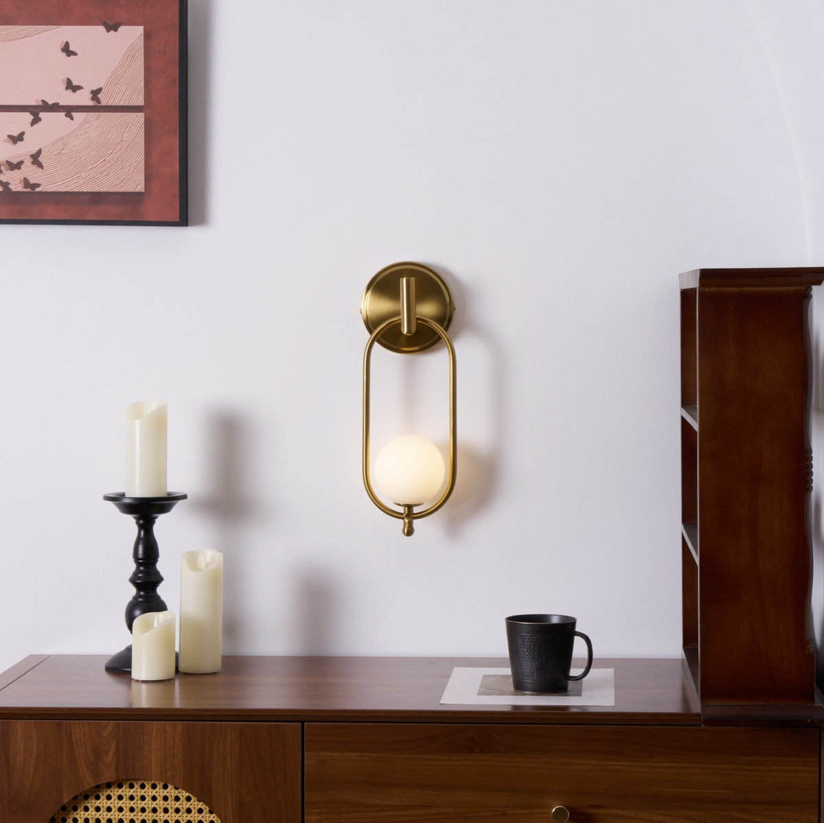 Cumirisra zeitgenössische minimalistische Messing-Glas-Wandleuchte