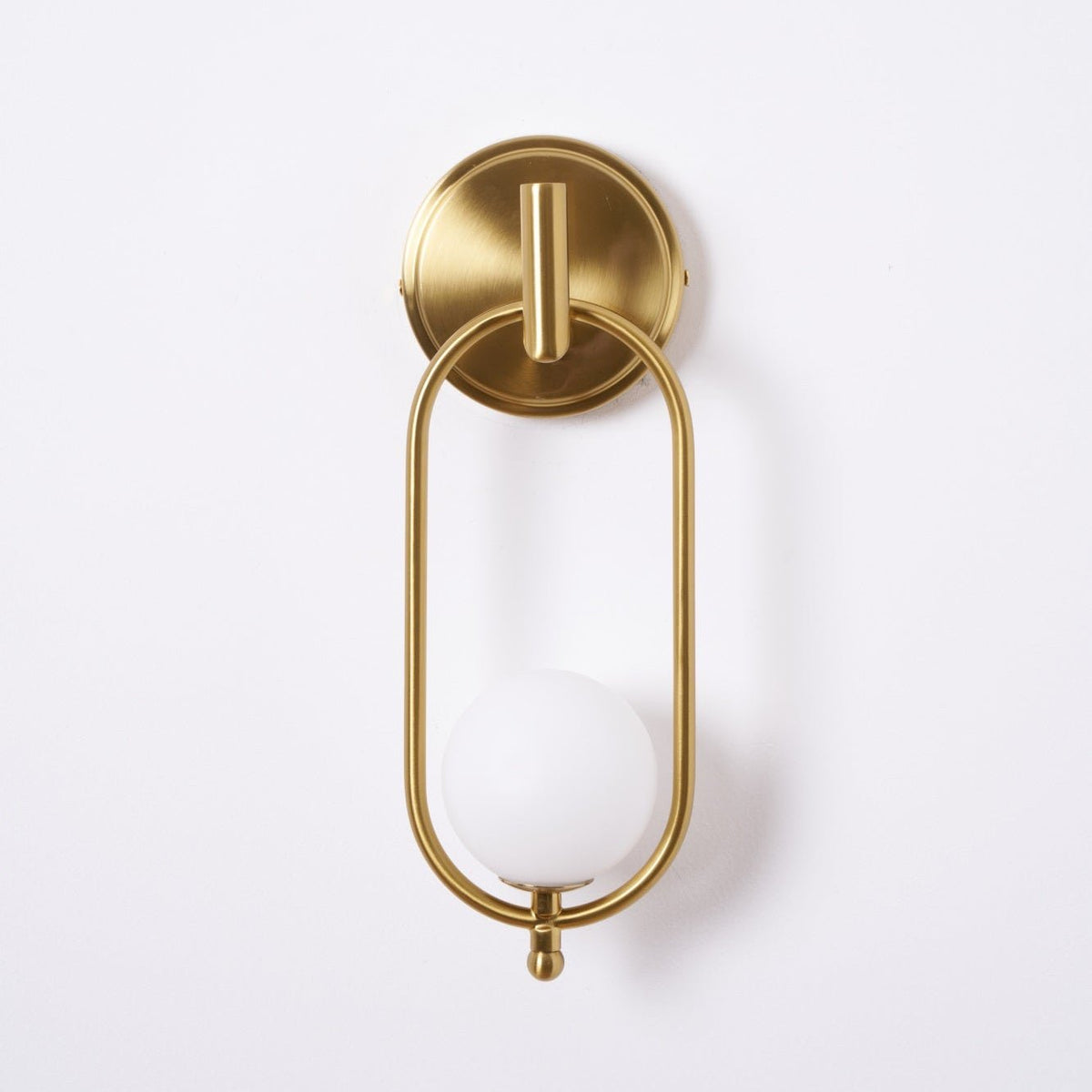 Cumirisra zeitgenössische minimalistische Messing-Glas-Wandleuchte