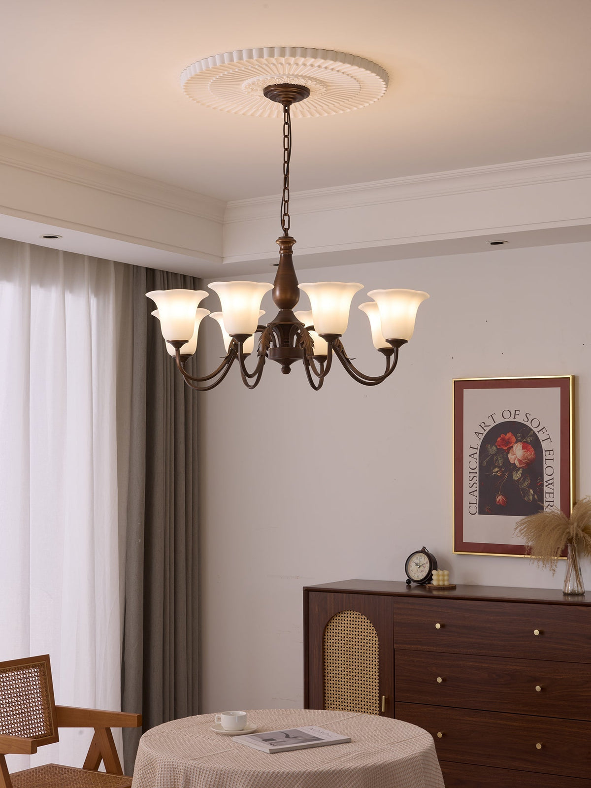 Uveleth Kronleuchter aus Glas im traditionellen Stil mit Eleganz