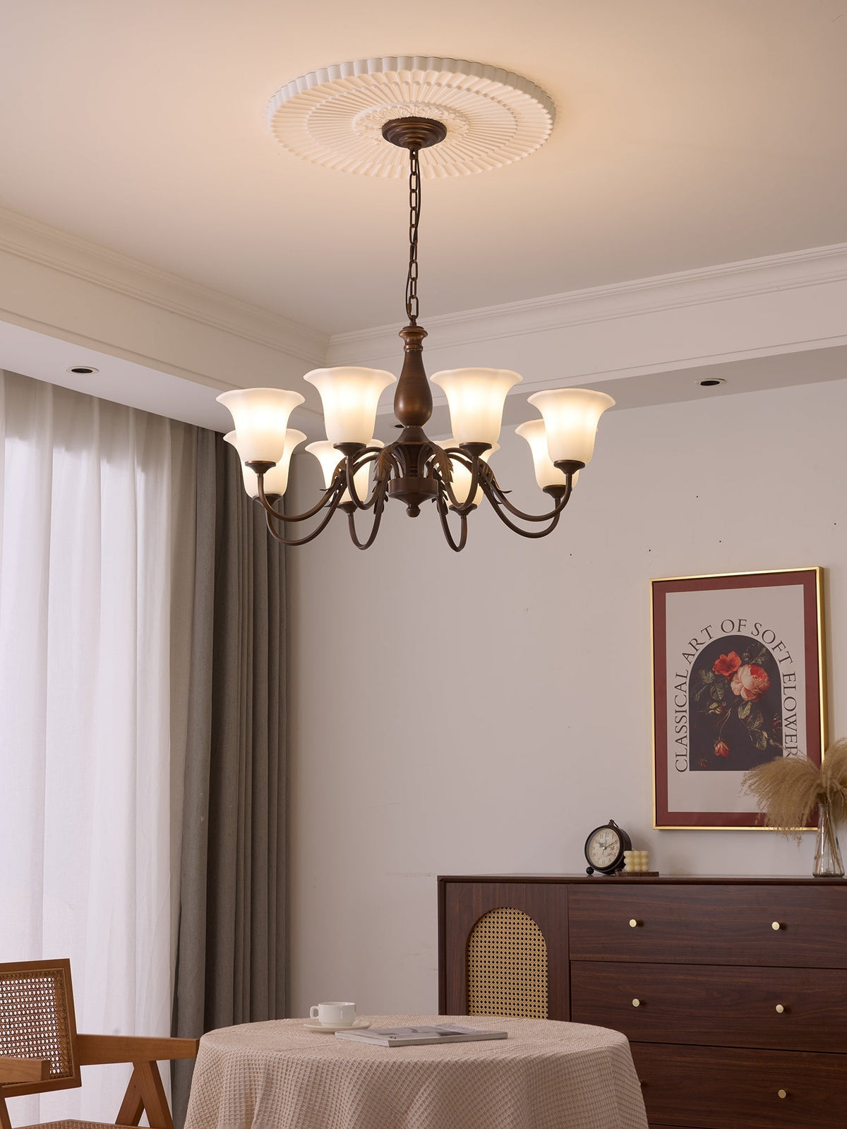 Uveleth Kronleuchter aus Glas im traditionellen Stil mit Eleganz
