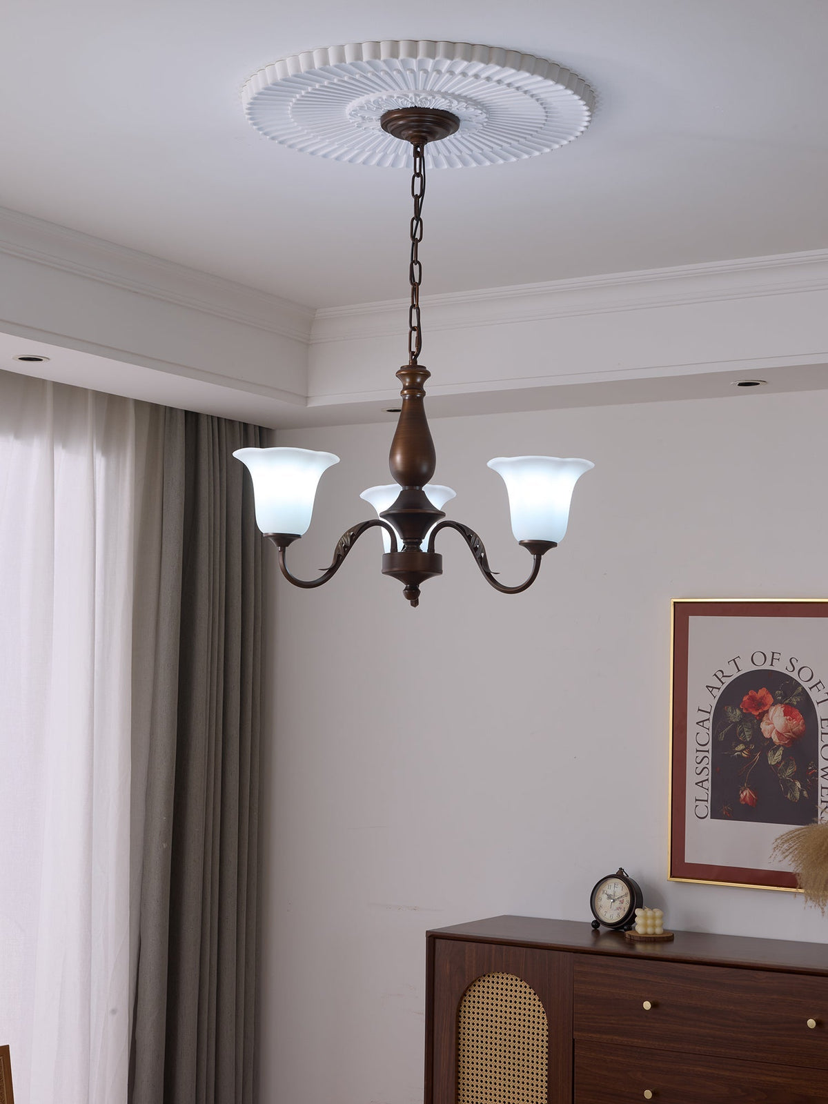 Uveleth Kronleuchter aus Glas im traditionellen Stil mit Eleganz