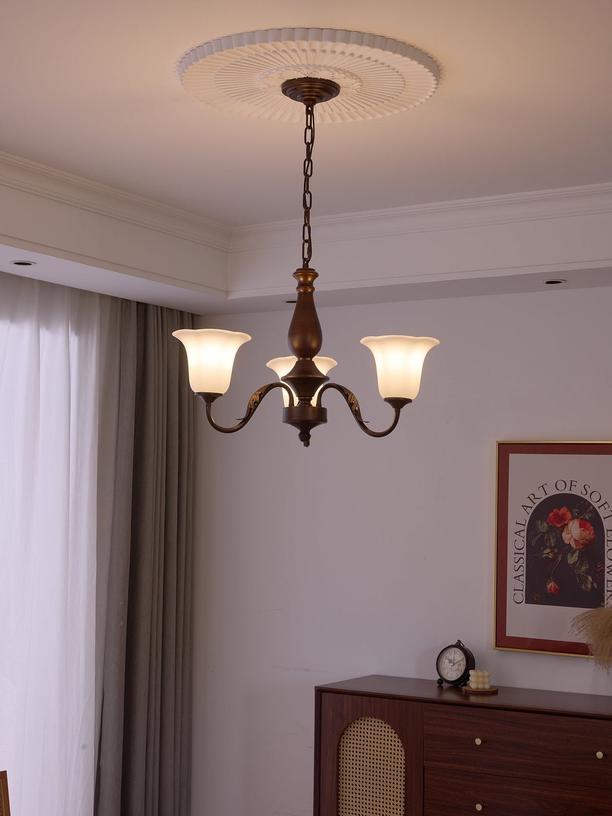 Uveleth Kronleuchter aus Glas im traditionellen Stil mit Eleganz