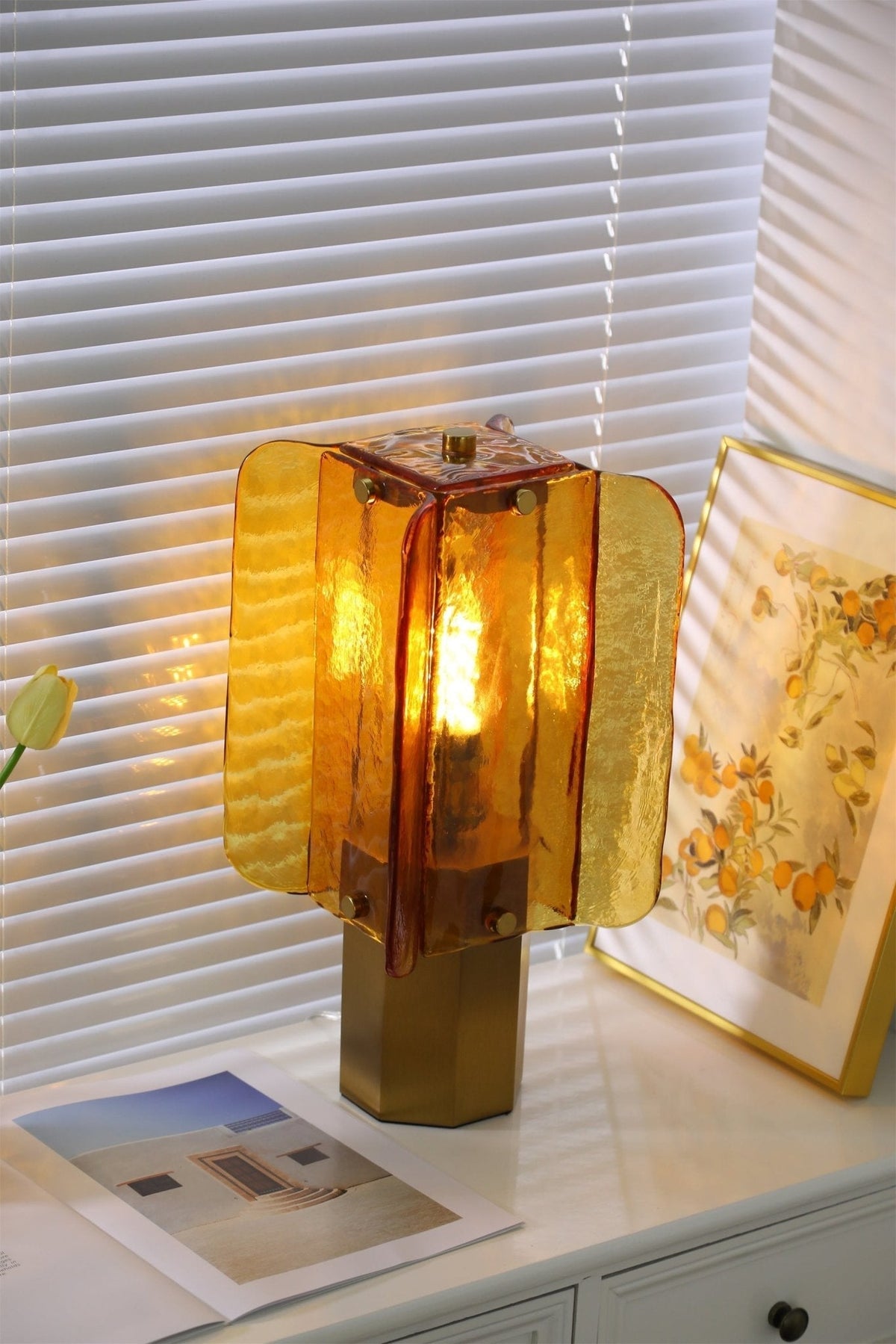 Yentix Tischleuchte aus Glas