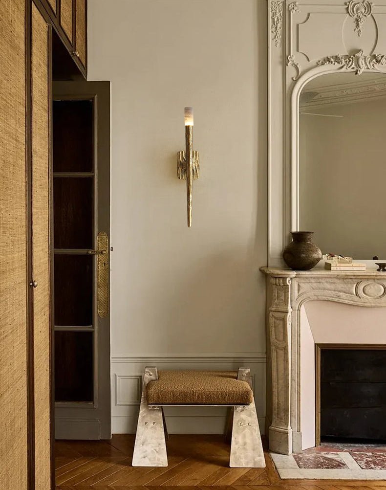 Julius Alabaster Zylindrische Minimalistische Wandleuchte