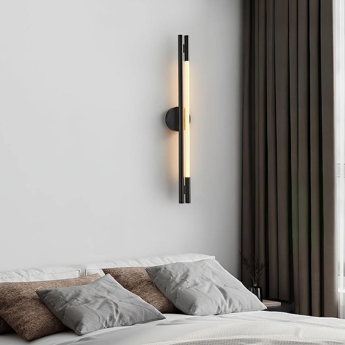 Vavenara zeitgenössische minimalistische Stab-Wandleuchte