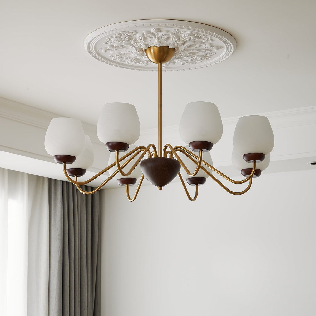 Sytheiel Premium Elegance Kronleuchter aus Holz und Glas