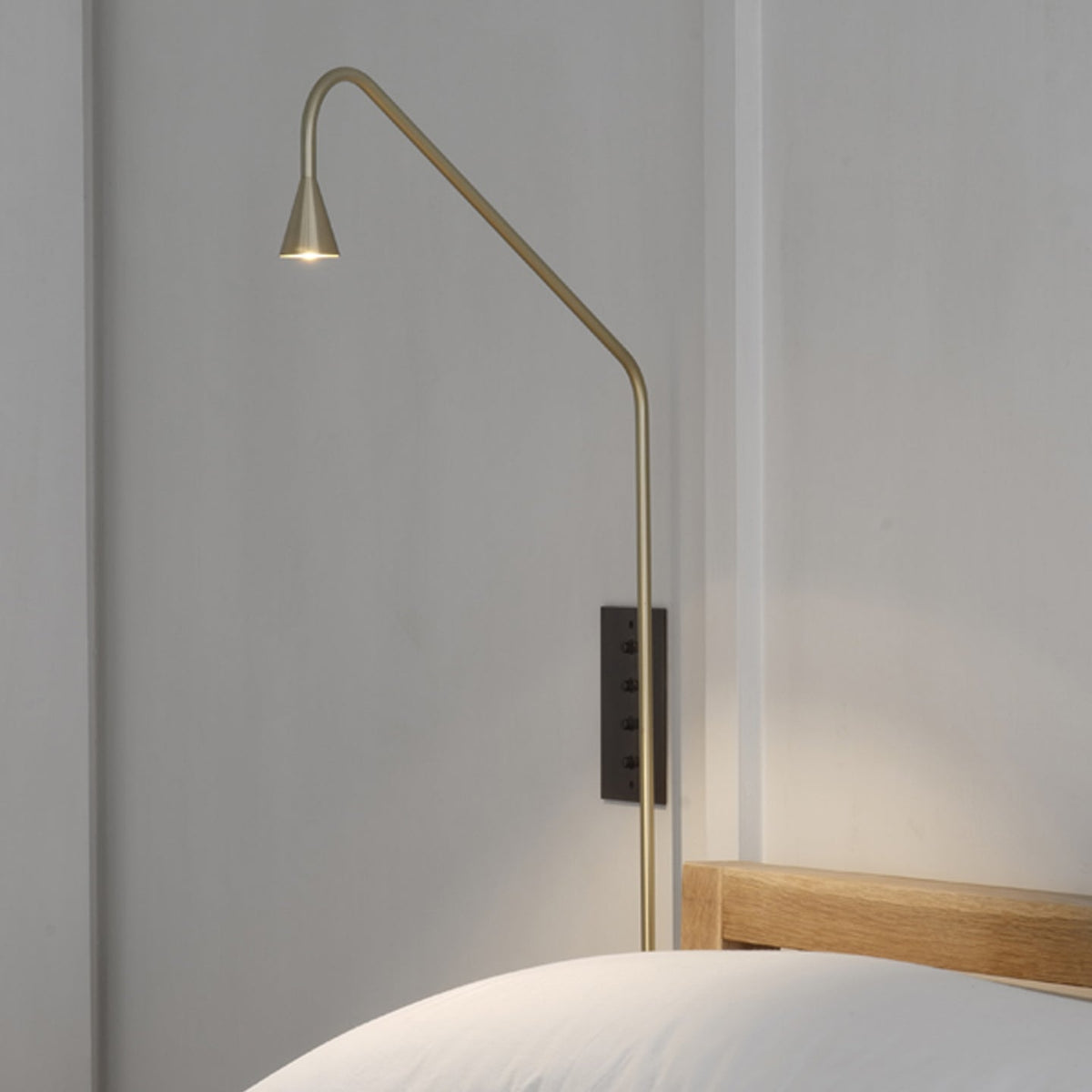 Vesolel zeitgenössische minimalistische Wandleuchte