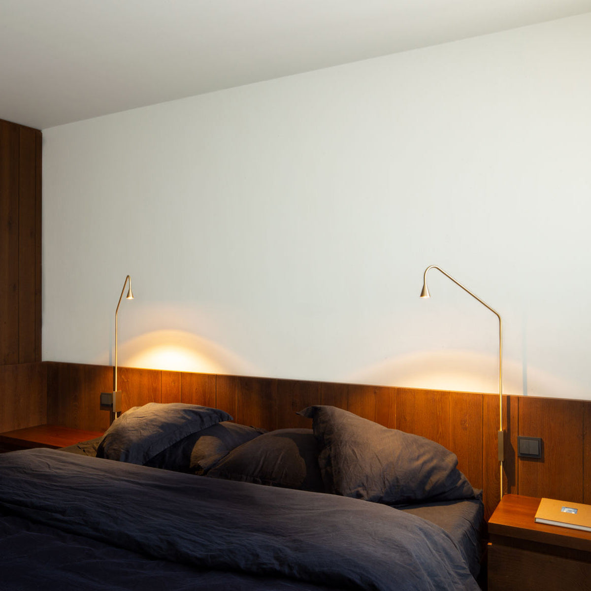 Vesolel zeitgenössische minimalistische Wandleuchte