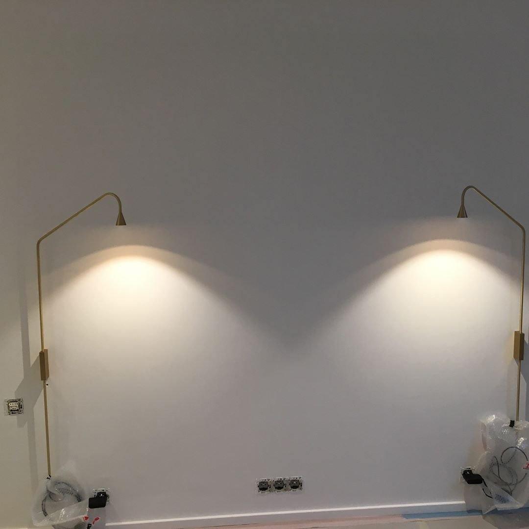 Vesolel zeitgenössische minimalistische Wandleuchte