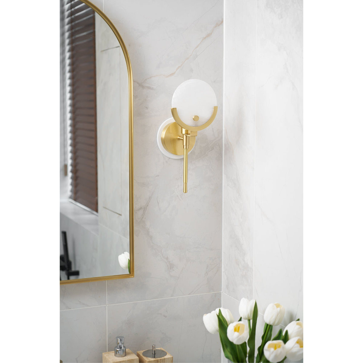 Aminex Kugel aus Alabaster Wandleuchte