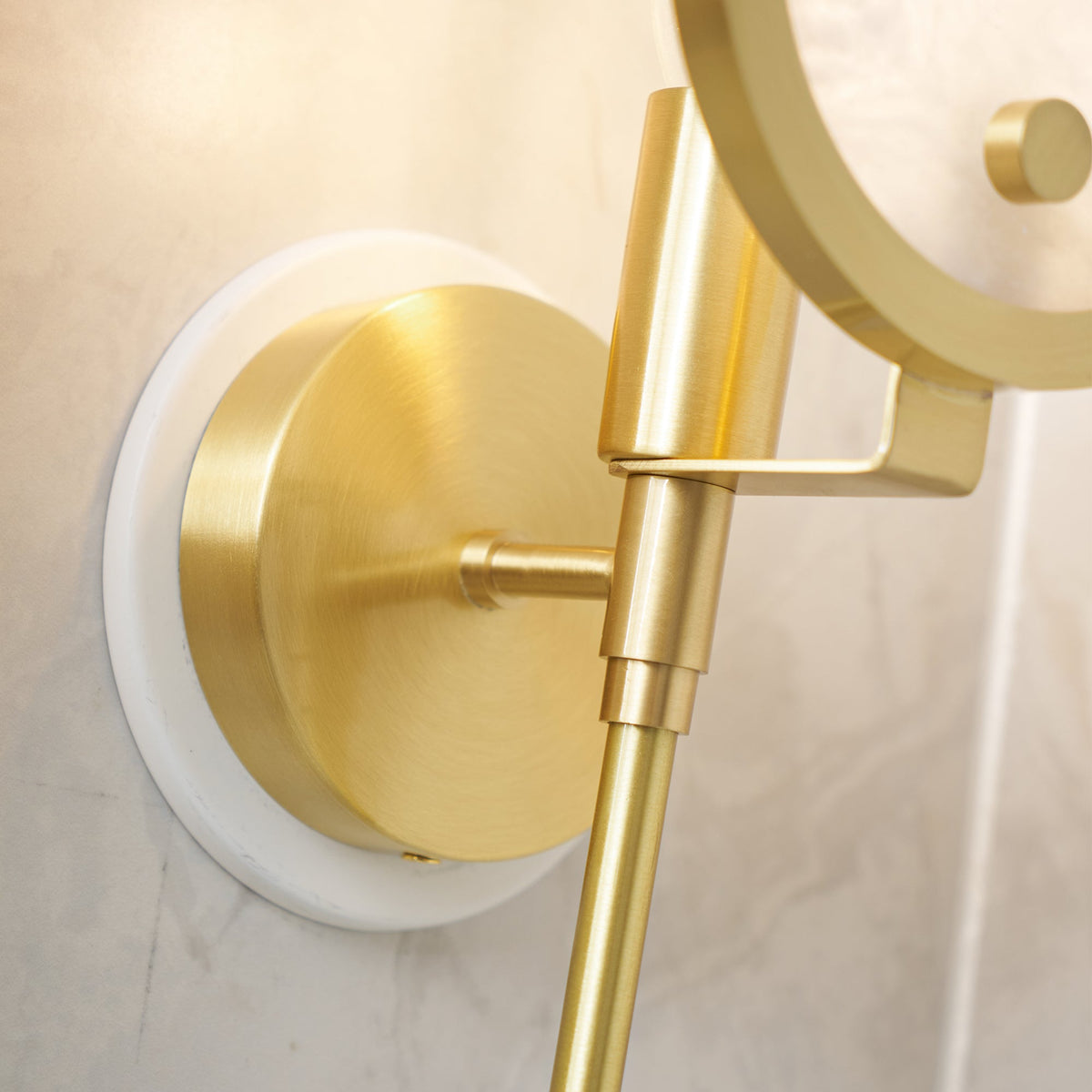 Aminex Kugel aus Alabaster Wandleuchte