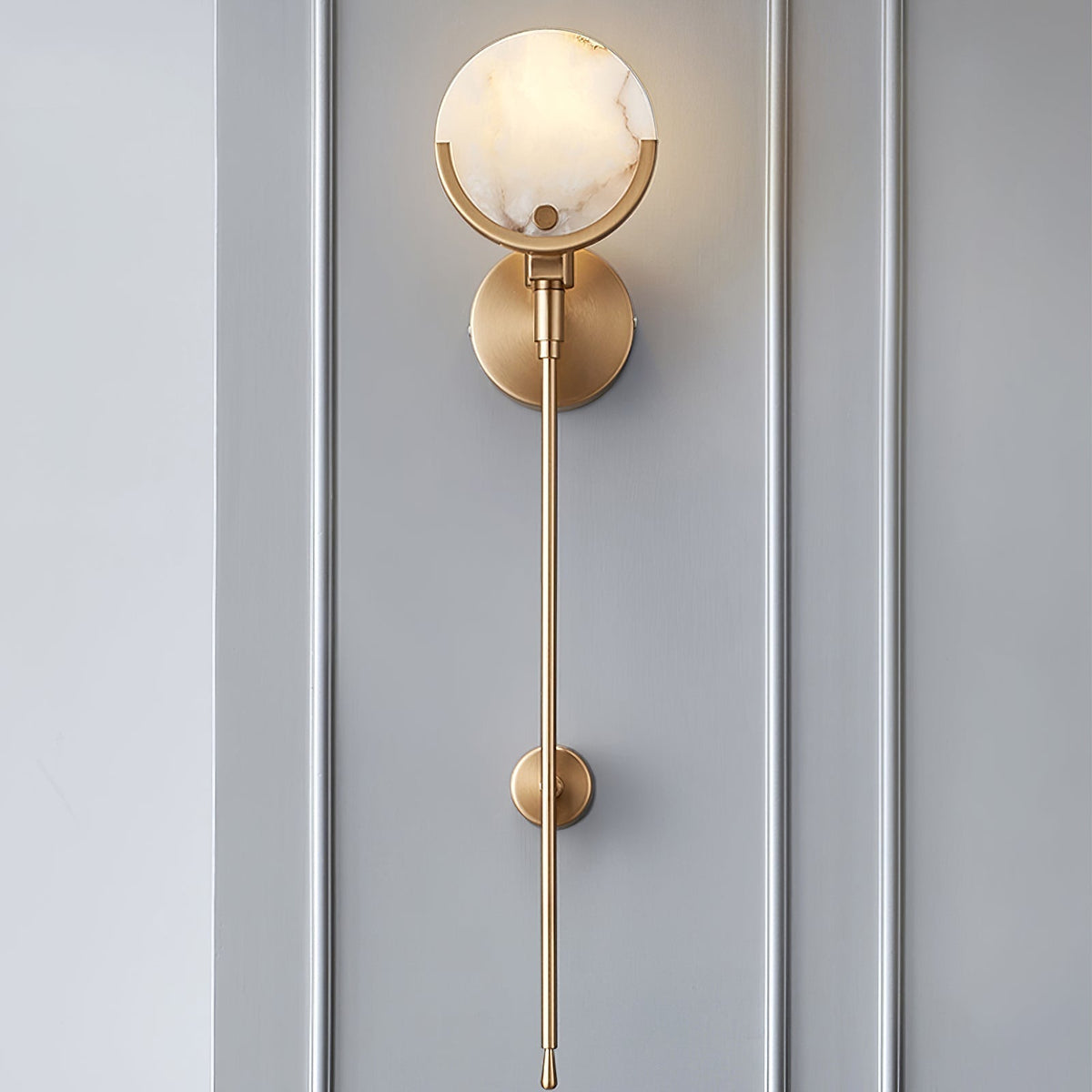 Bravi Wandleuchte aus Messing mit Alabaster