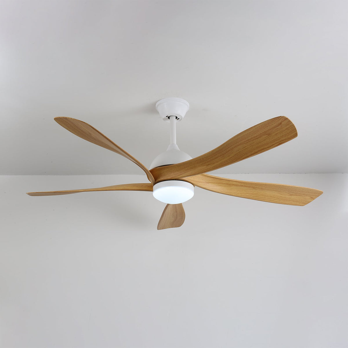 Sylven Moderner Holz-Deckenventilator mit Beleuchtung