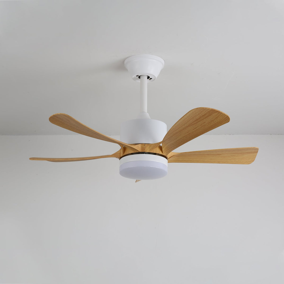 Sylven Moderner Holz-Deckenventilator mit Beleuchtung