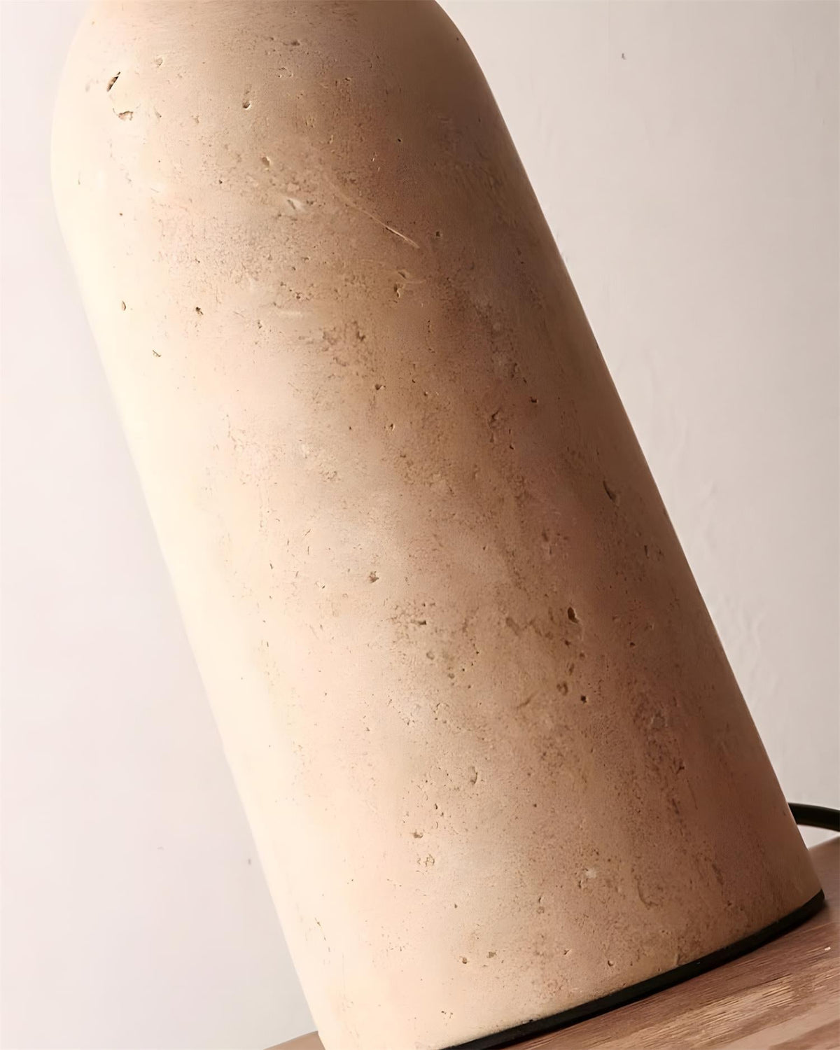 Teriiseria Tischleuchte Beige & Transparent