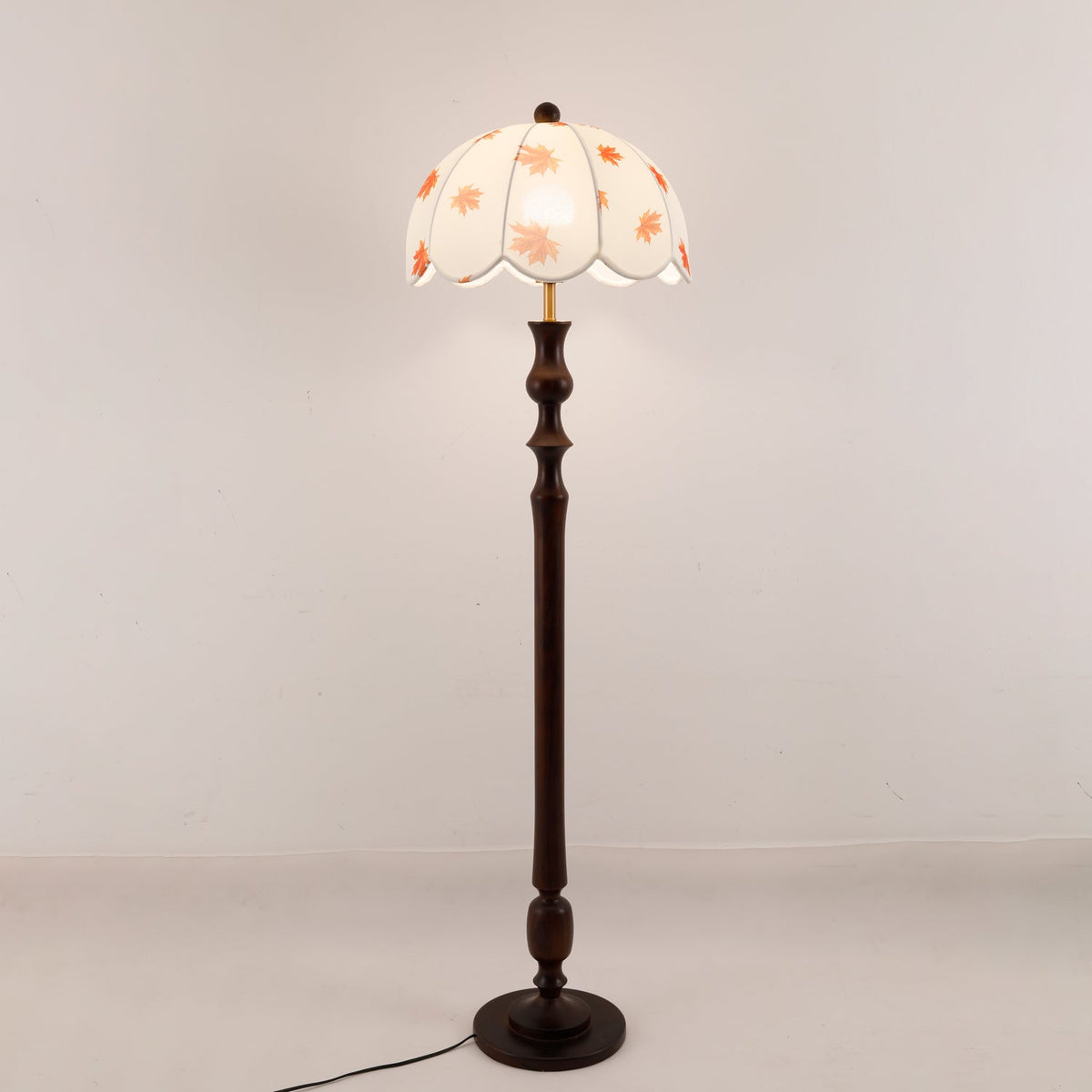 Mapler Holz-Stoff-Elegante Stehleuchte