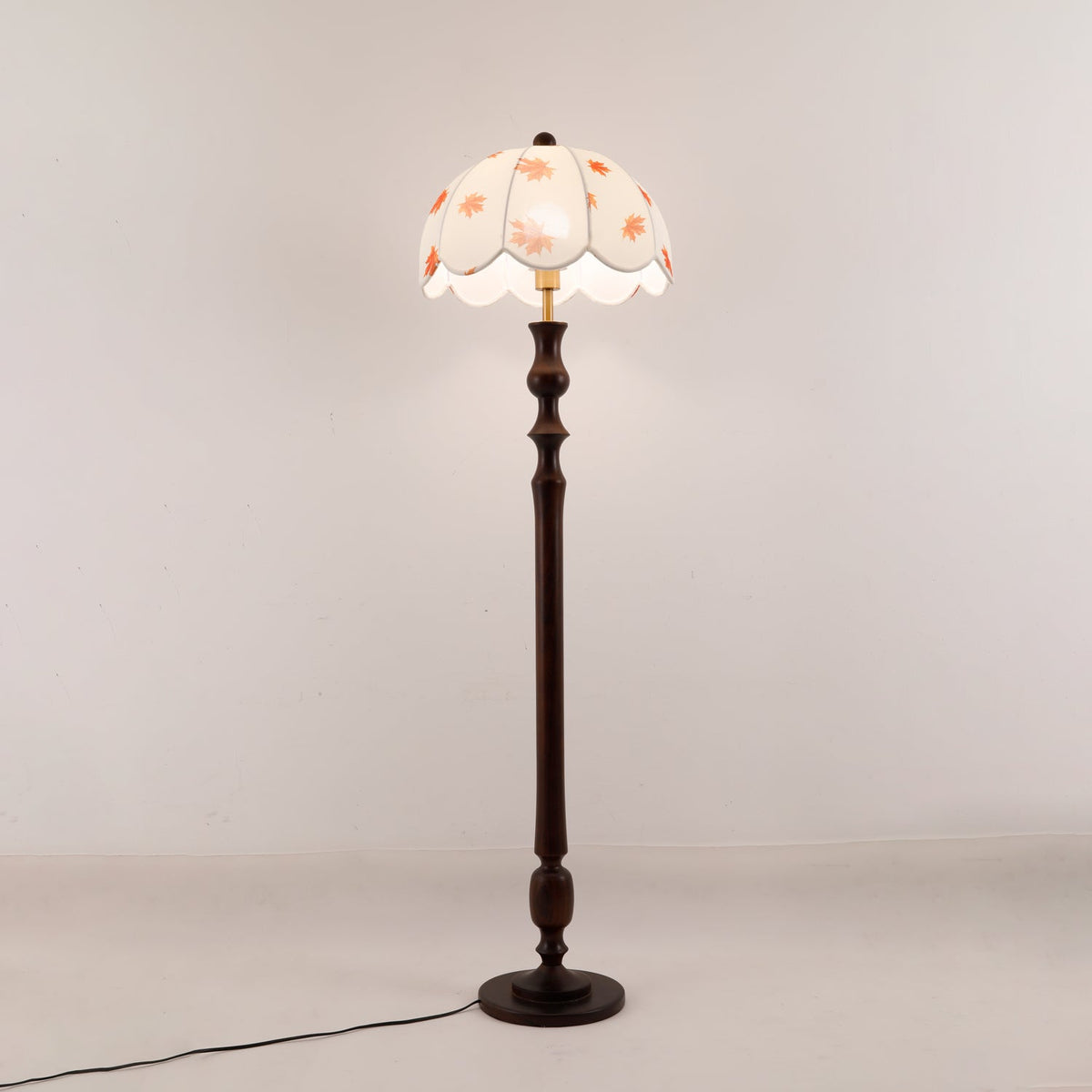 Mapler Holz-Stoff-Elegante Stehleuchte