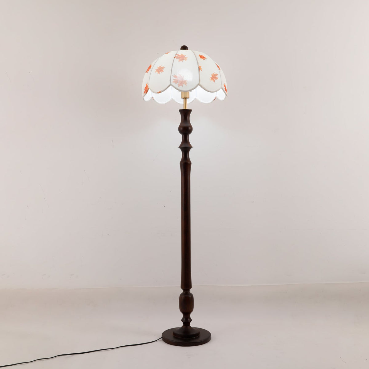 Mapler Holz-Stoff-Elegante Stehleuchte