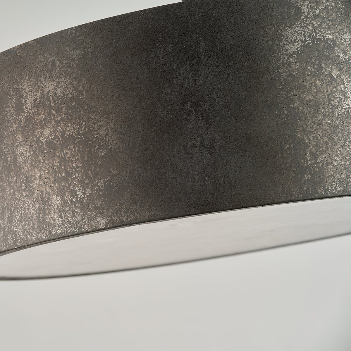 Qvistuvyu zeitgenössische minimalistische Eleganz Metall-Pendelleuchte
