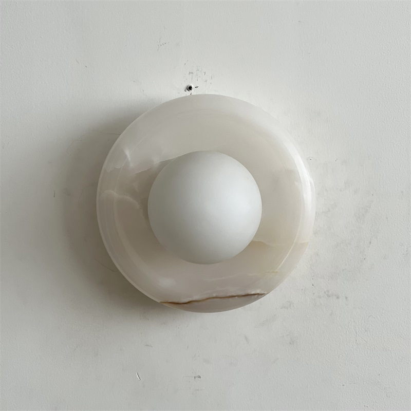 Aursilos Wandleuchte aus Jade