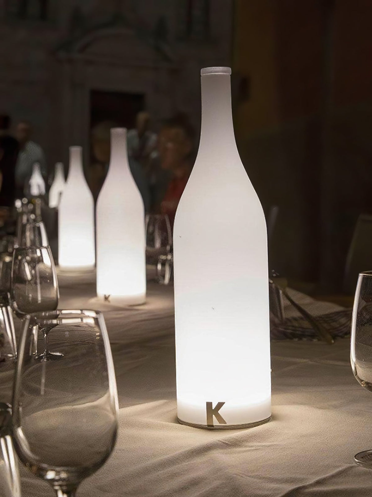 Vino Tischleuchte mit integriertem Akku