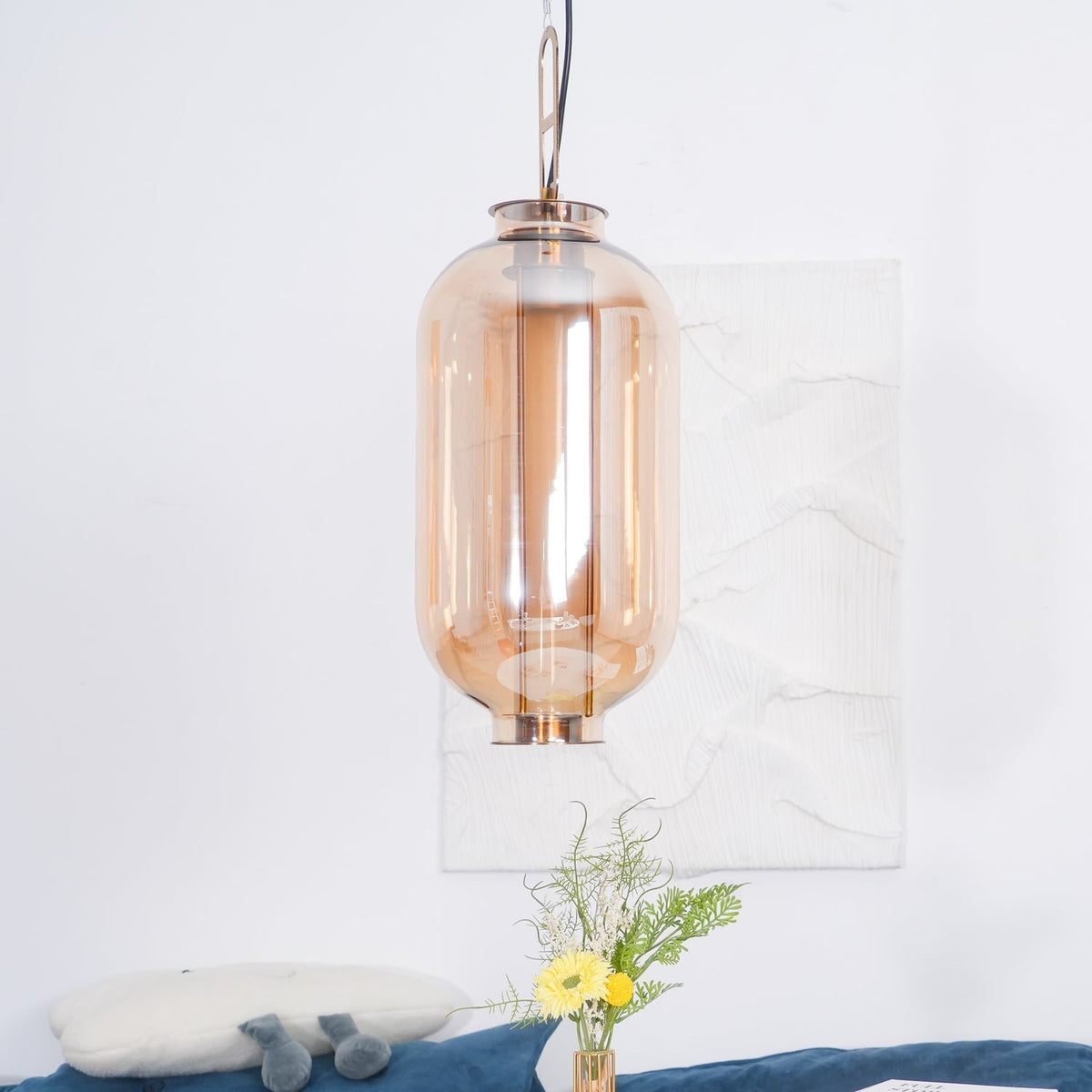 Uphaos zeitgenössische minimalistische Pendelleuchte aus Glas für das Familienleben