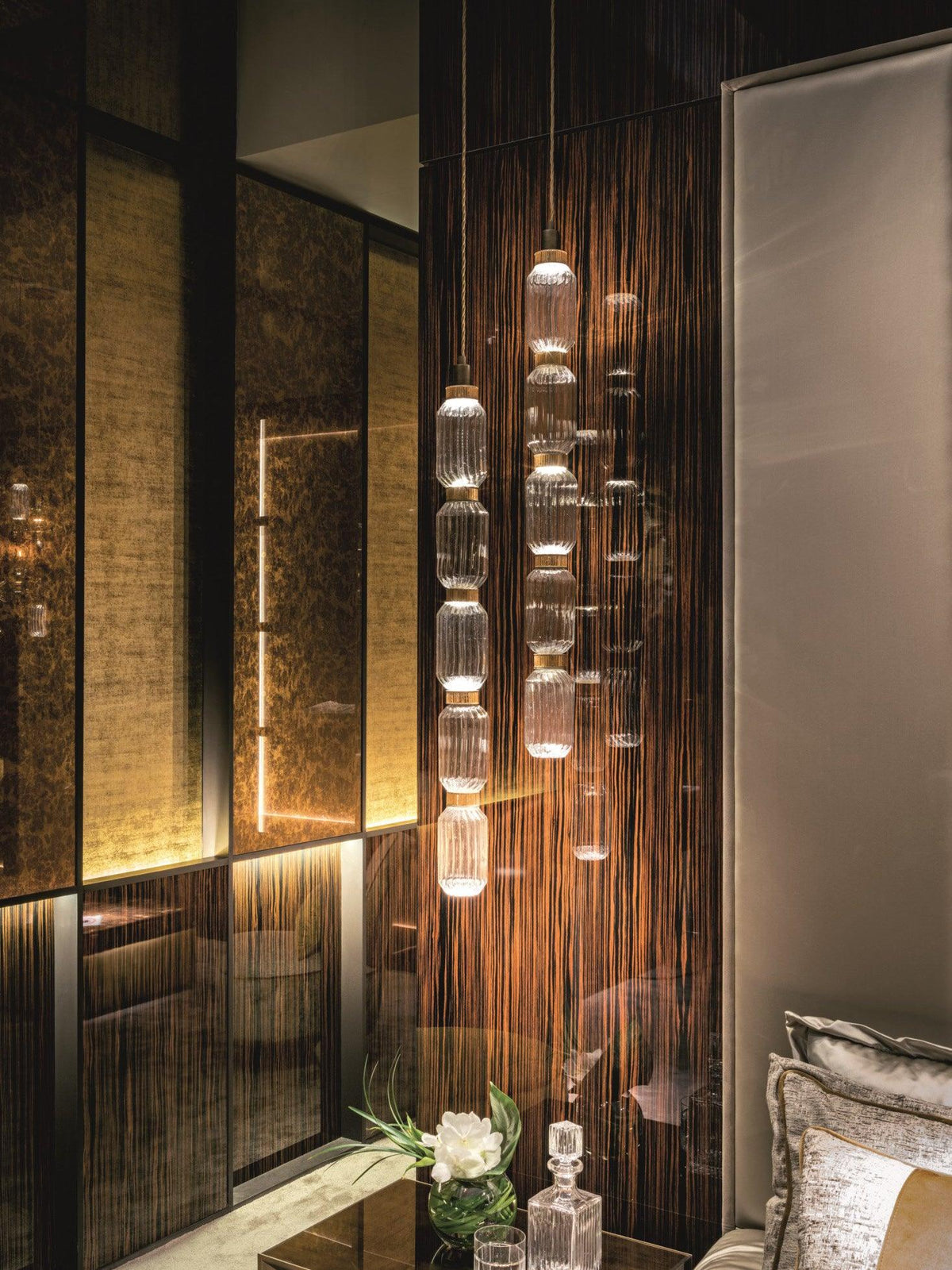 Veliora Pendelleuchte aus Glas luxuriös für Wohnzimmer | Cielum