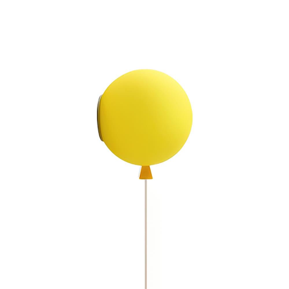 Celuenne Balloon Dream Wandleuchte aus Milchglas