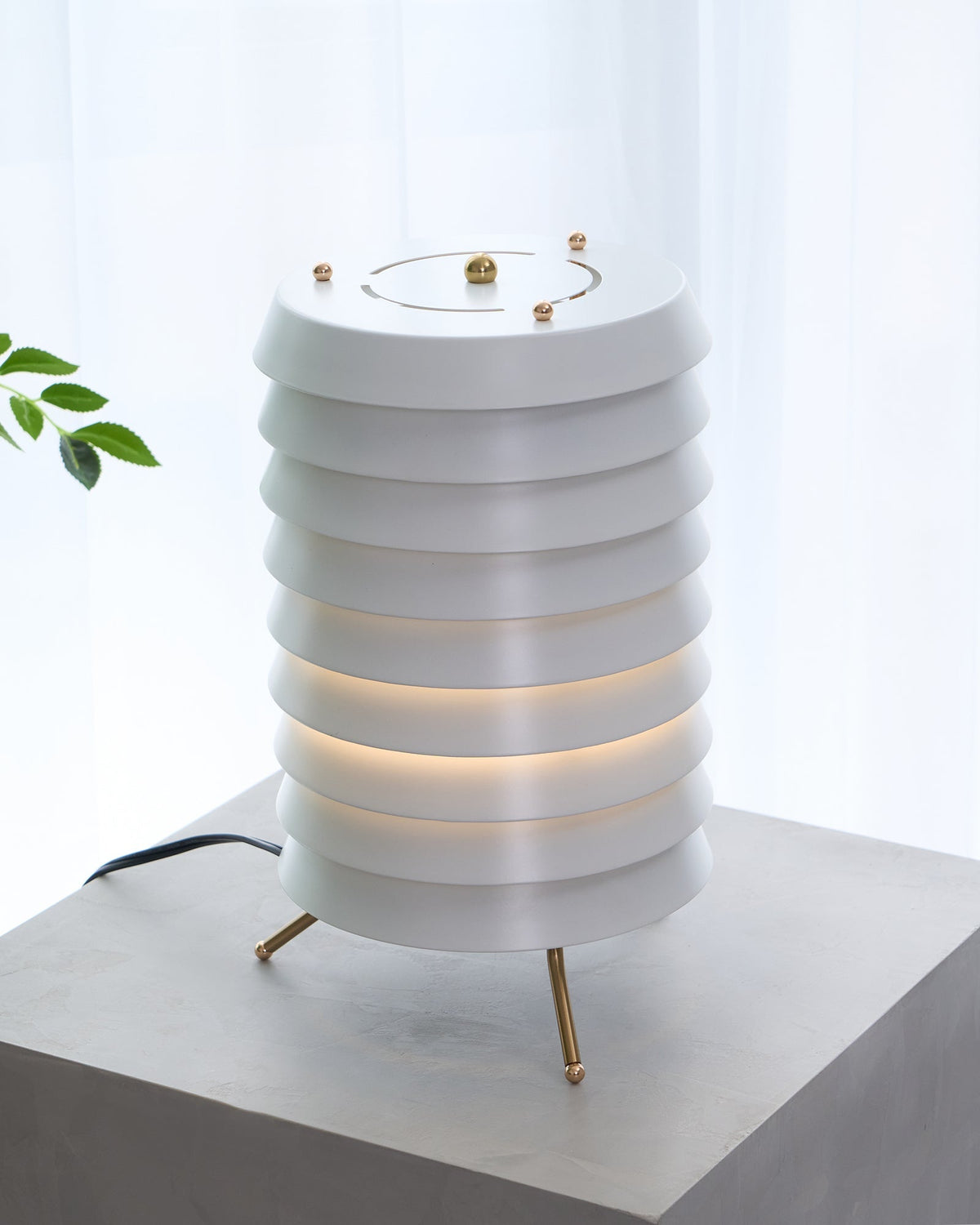 Orelelette Gitter-Design Skandinavische Tischleuchte