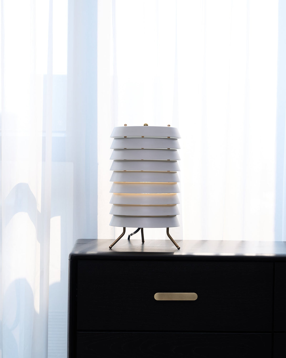 Orelelette Gitter-Design Skandinavische Tischleuchte