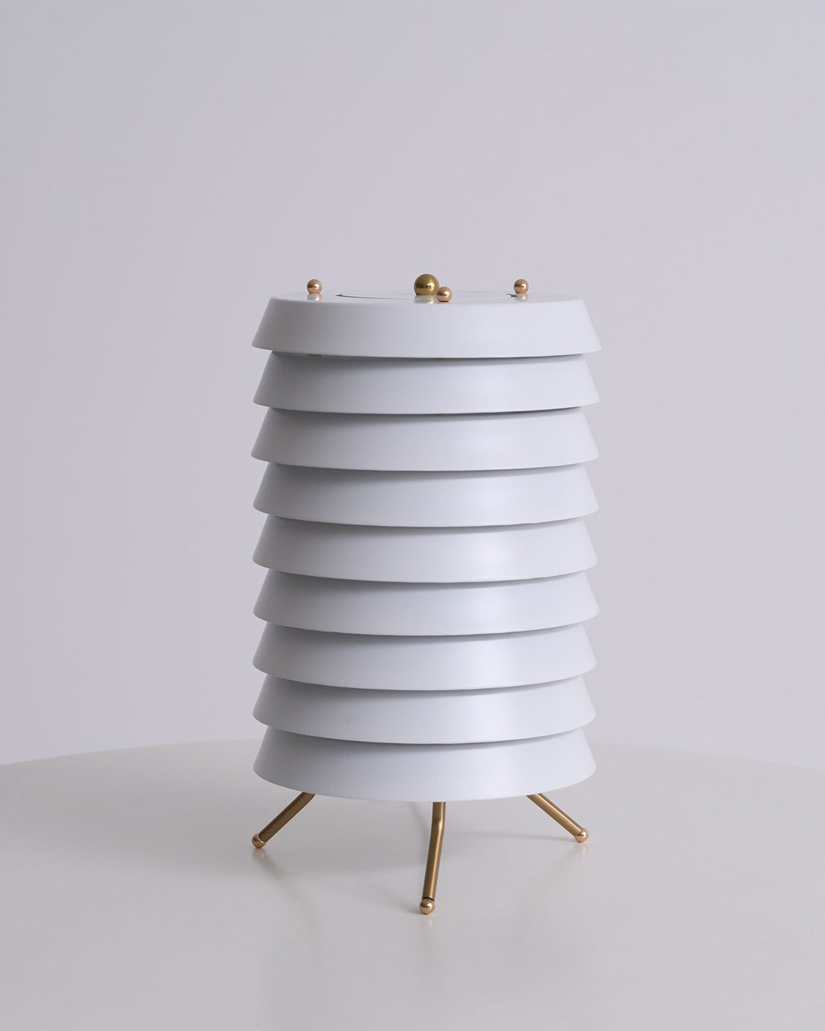 Orelelette Gitter-Design Skandinavische Tischleuchte