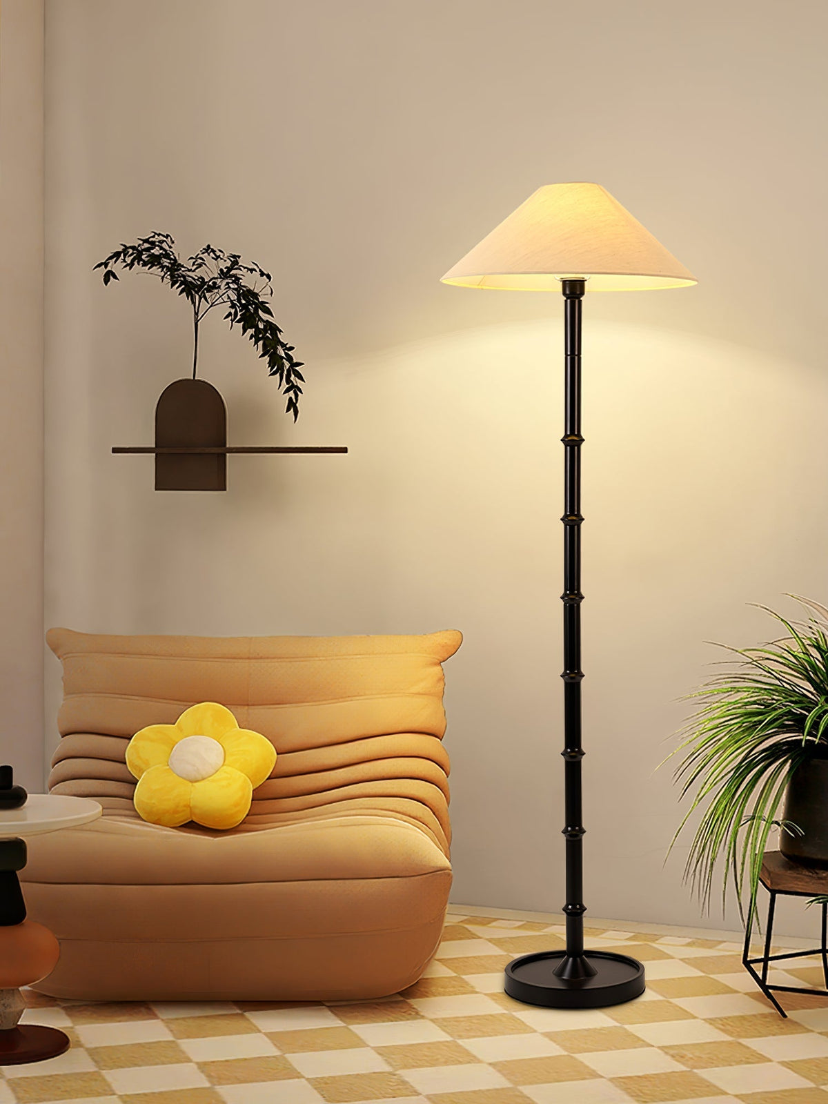 Zen Stehleuchte aus Bambus mit Knotendesign