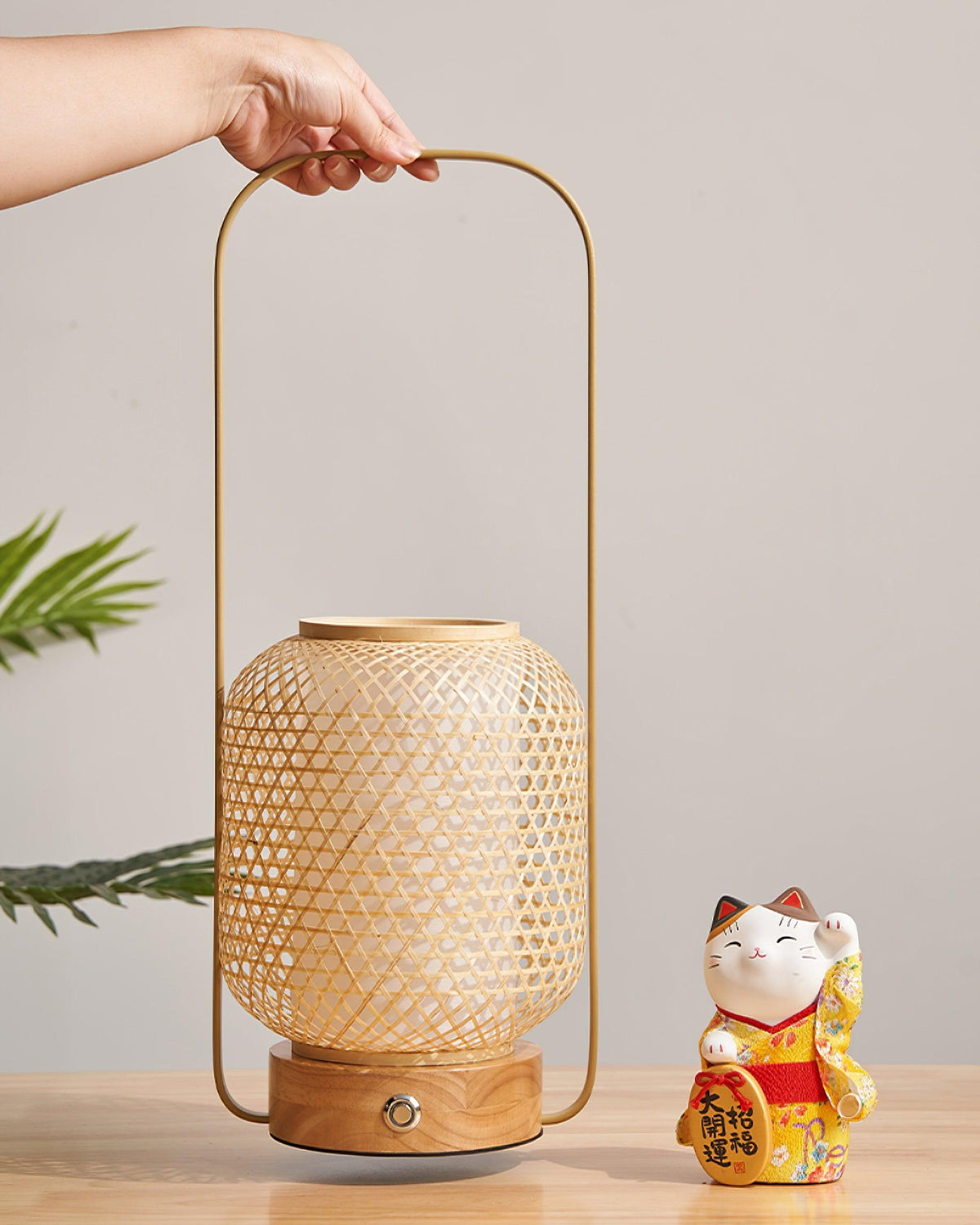 Orbituse Retro-Tischleuchte aus Holz
