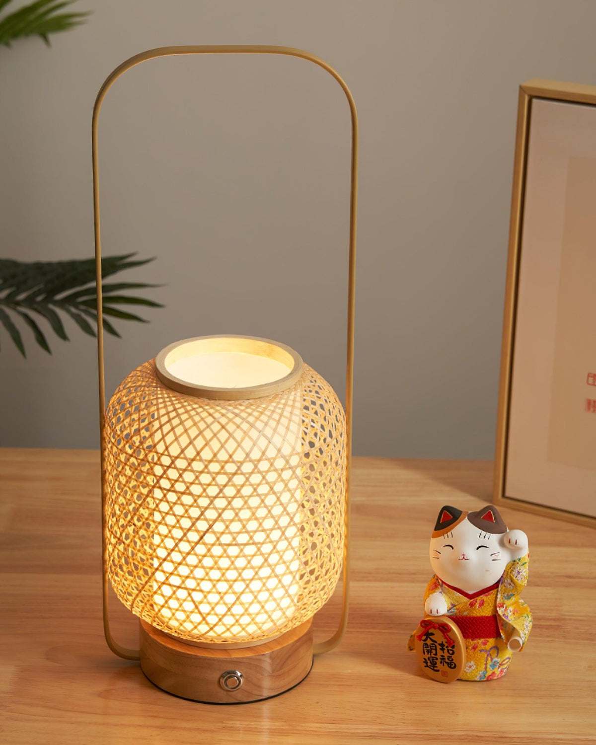 Orbituse Retro-Tischleuchte aus Holz