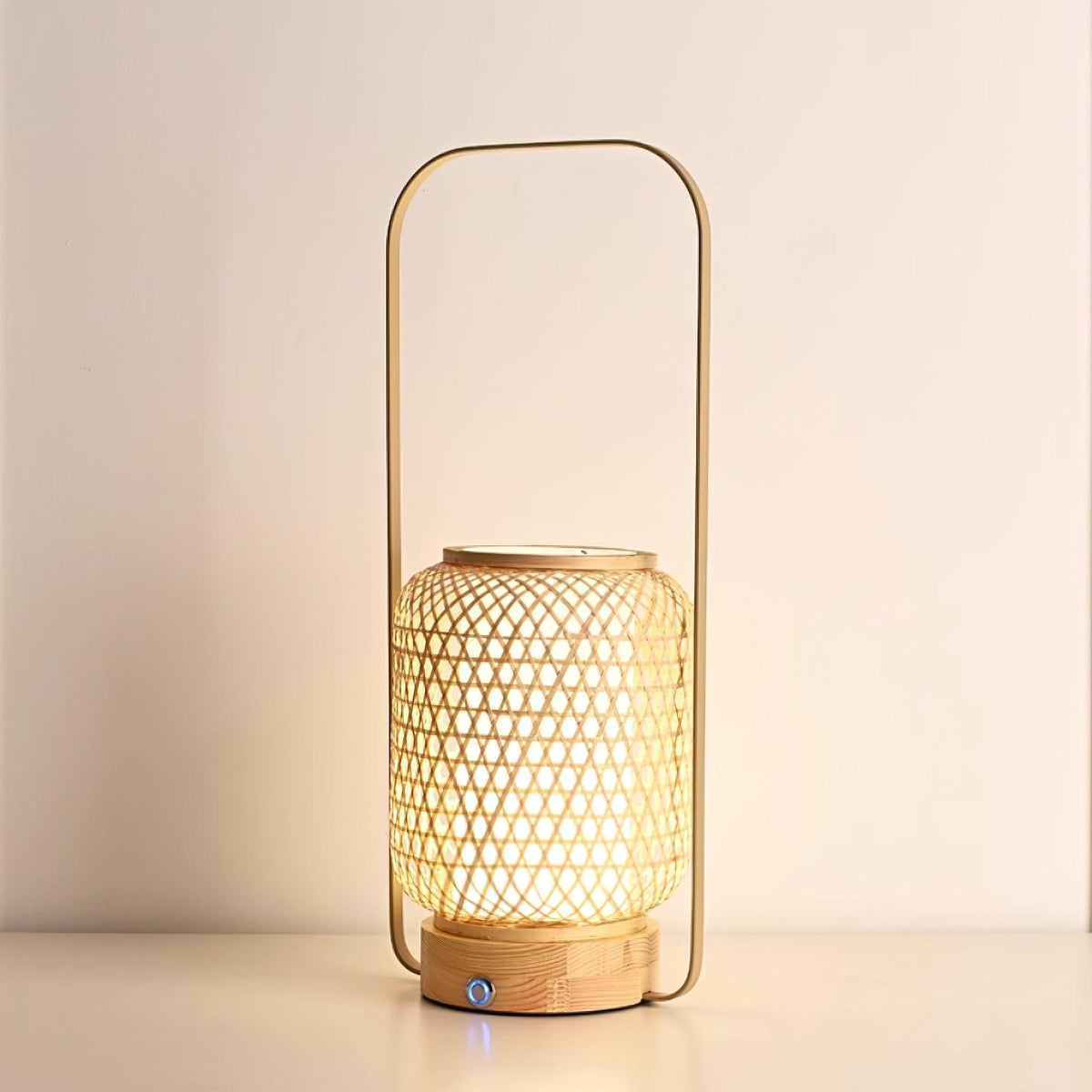 Orbituse Retro-Tischleuchte aus Holz